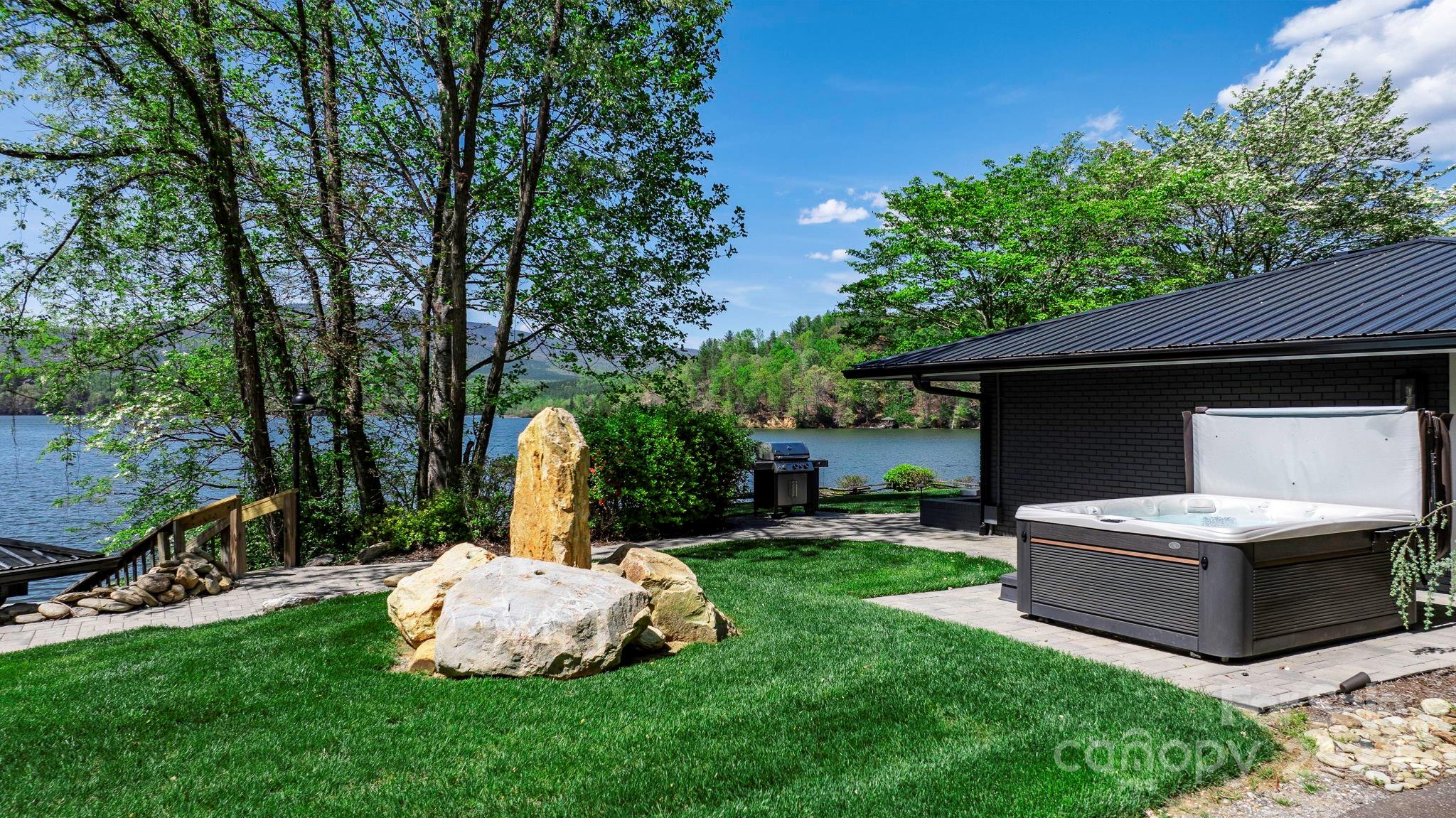 Lakeview Hills - Residential