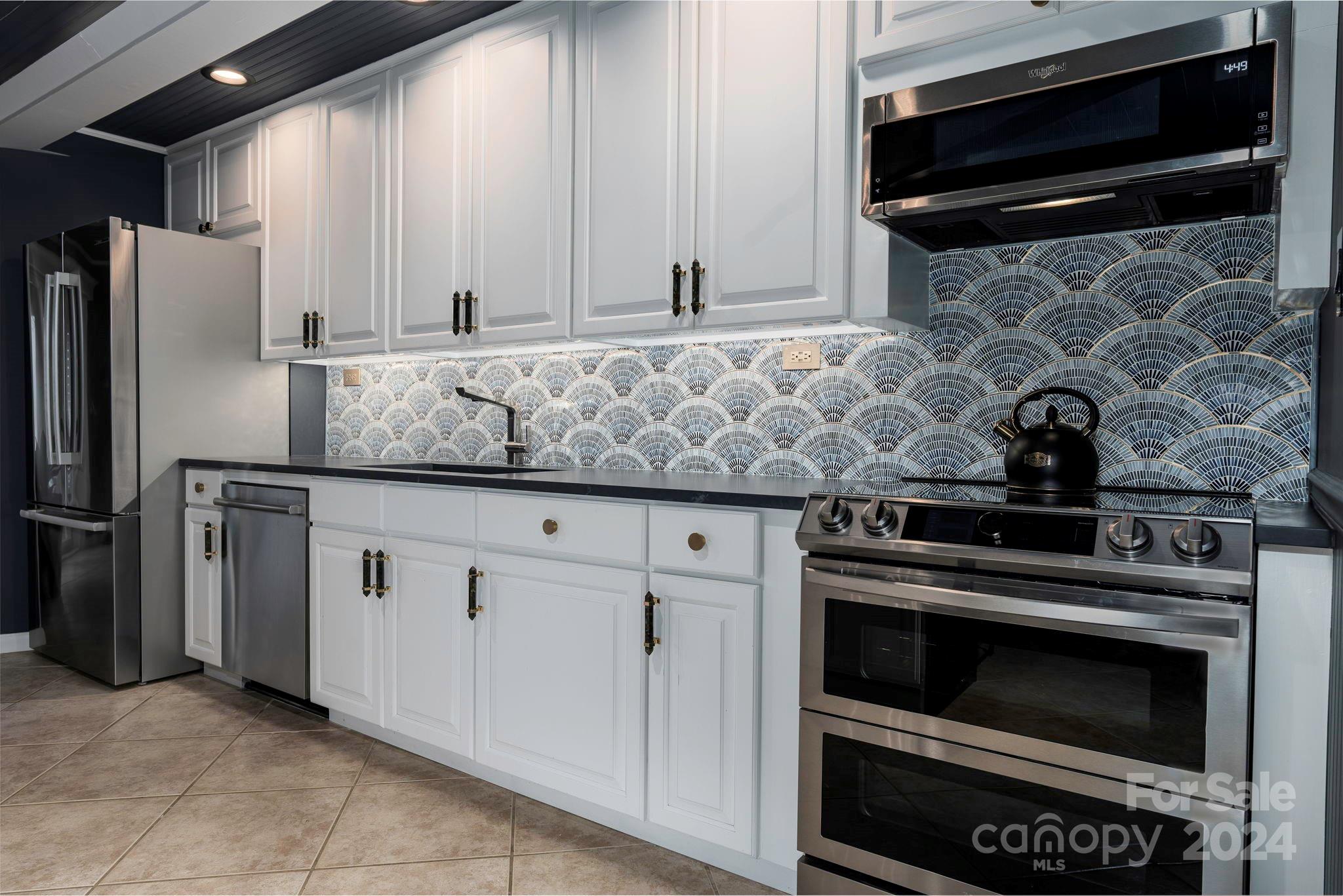 Lakeview Hills - Residential