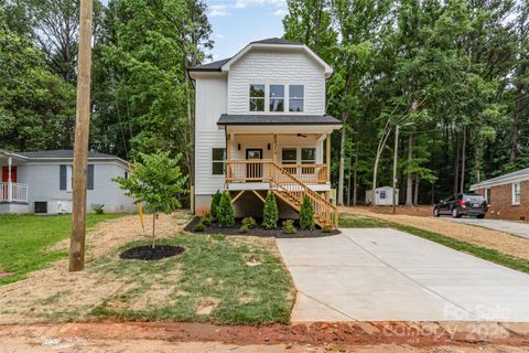 2512 Remington Street Charlotte NC 28216