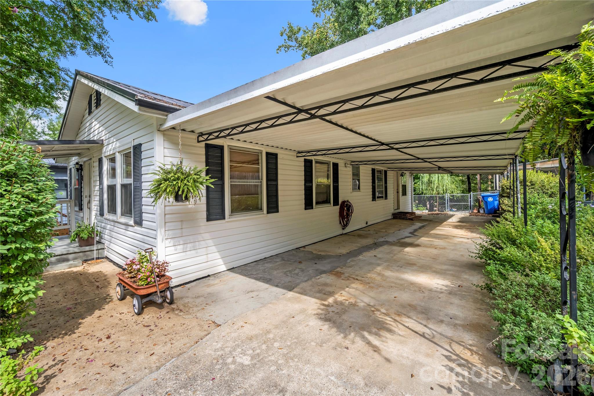 2 Bostic Place
