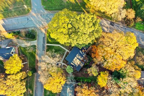 A home in Hickory