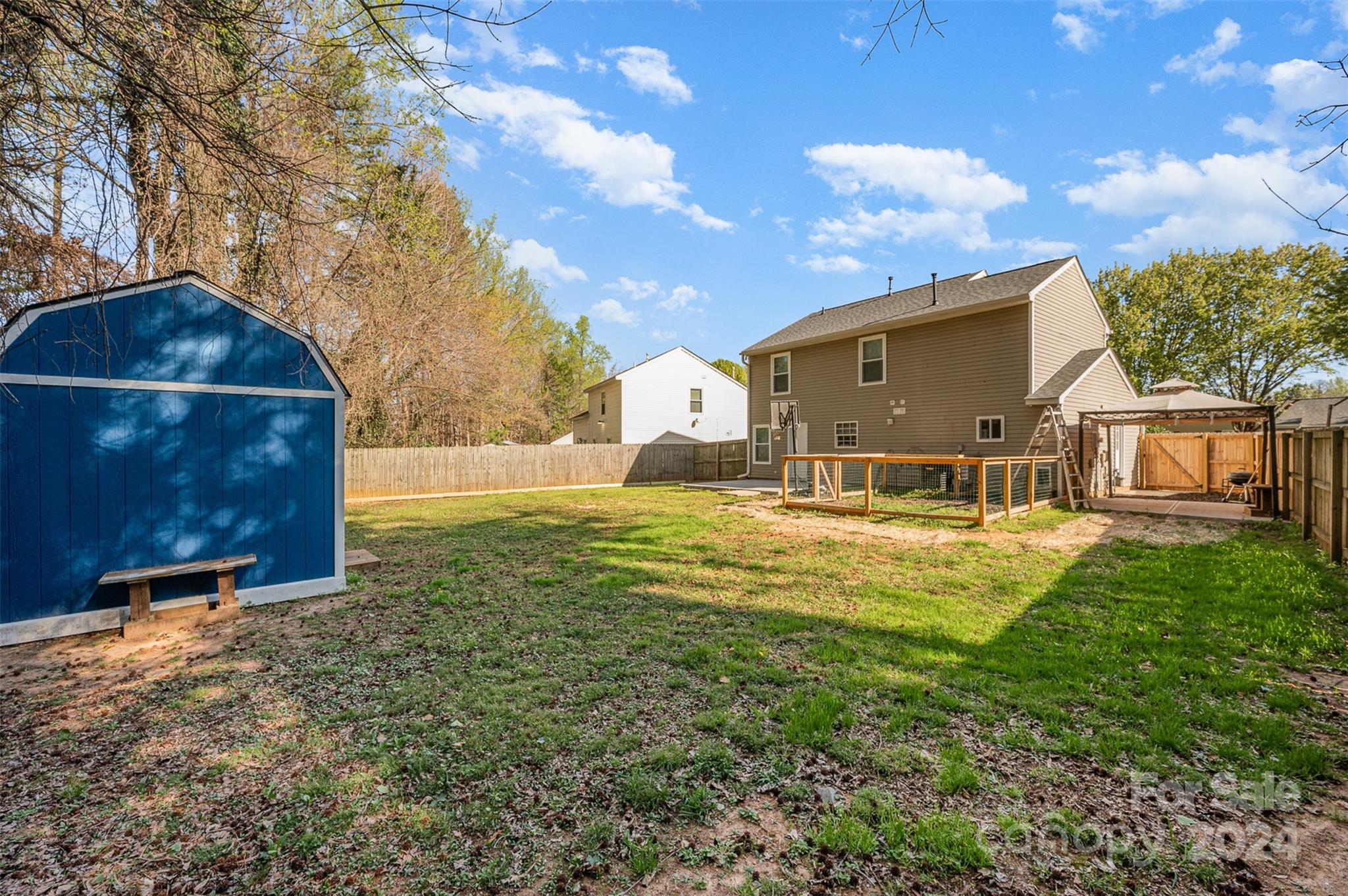 Northridge Village - Residential