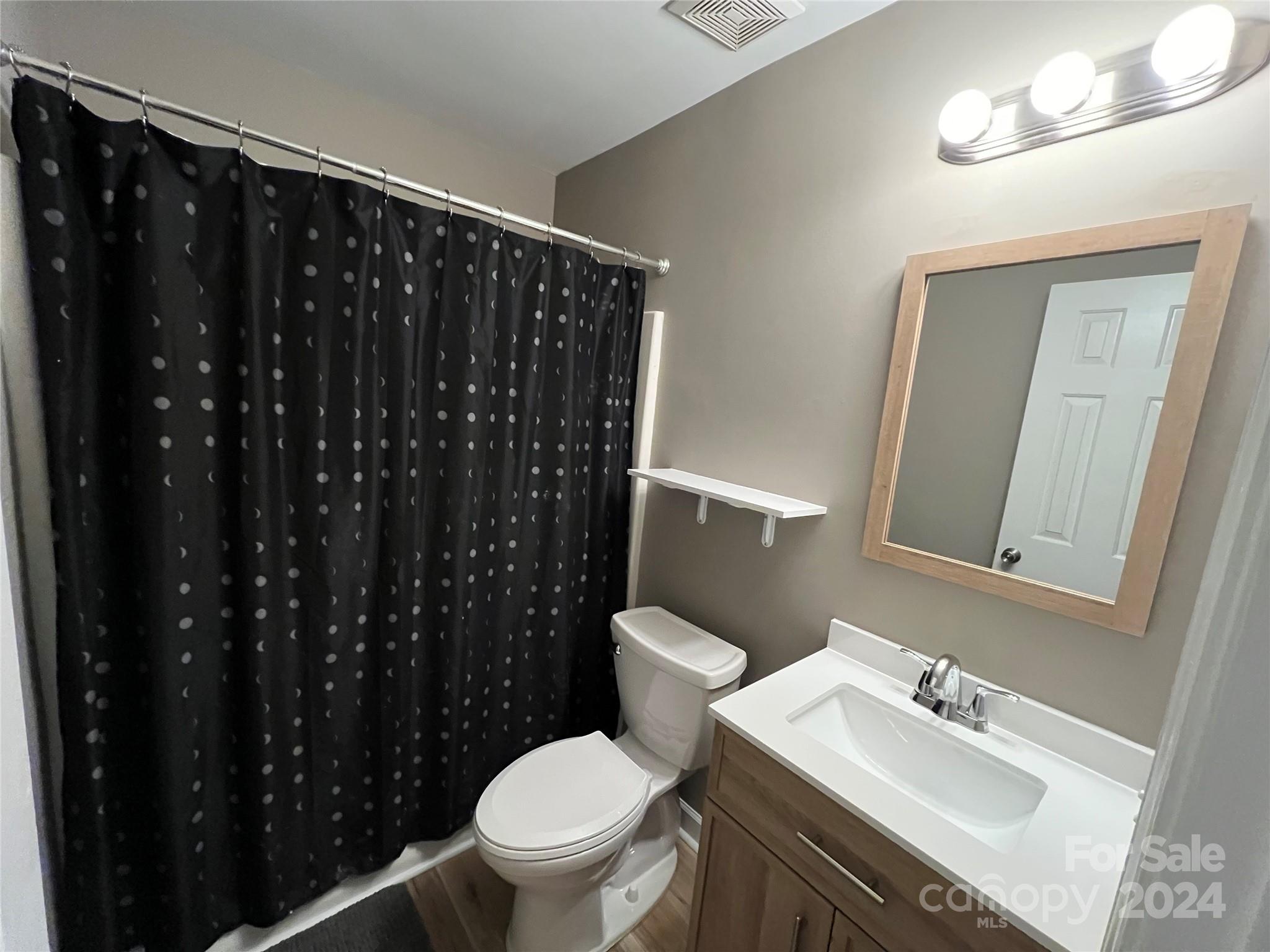 Northridge Village - Residential