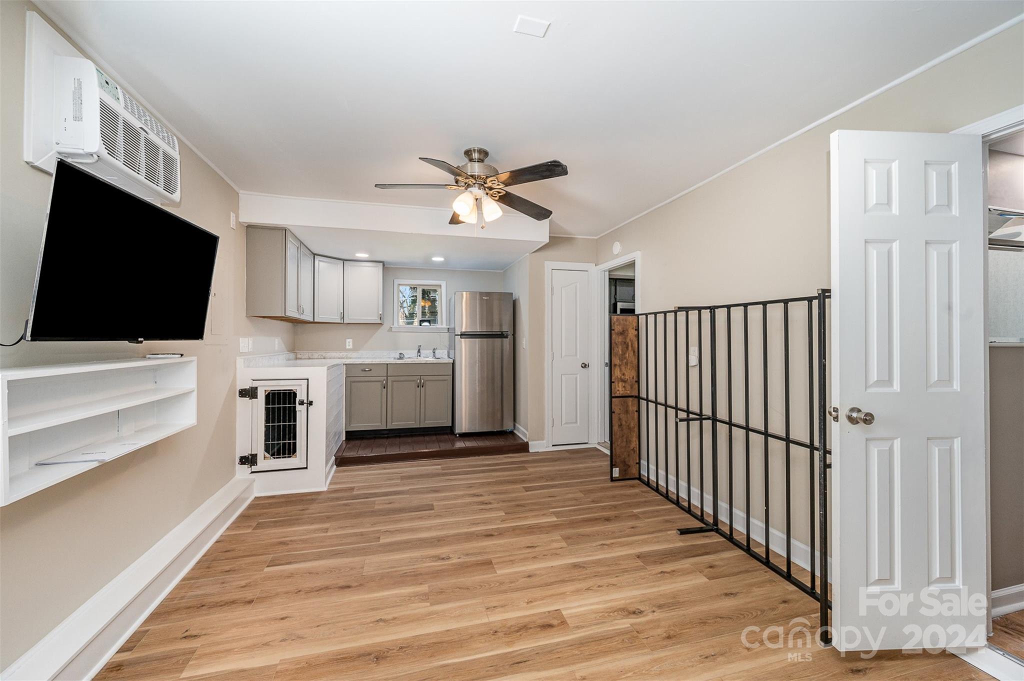 Northridge Village - Residential