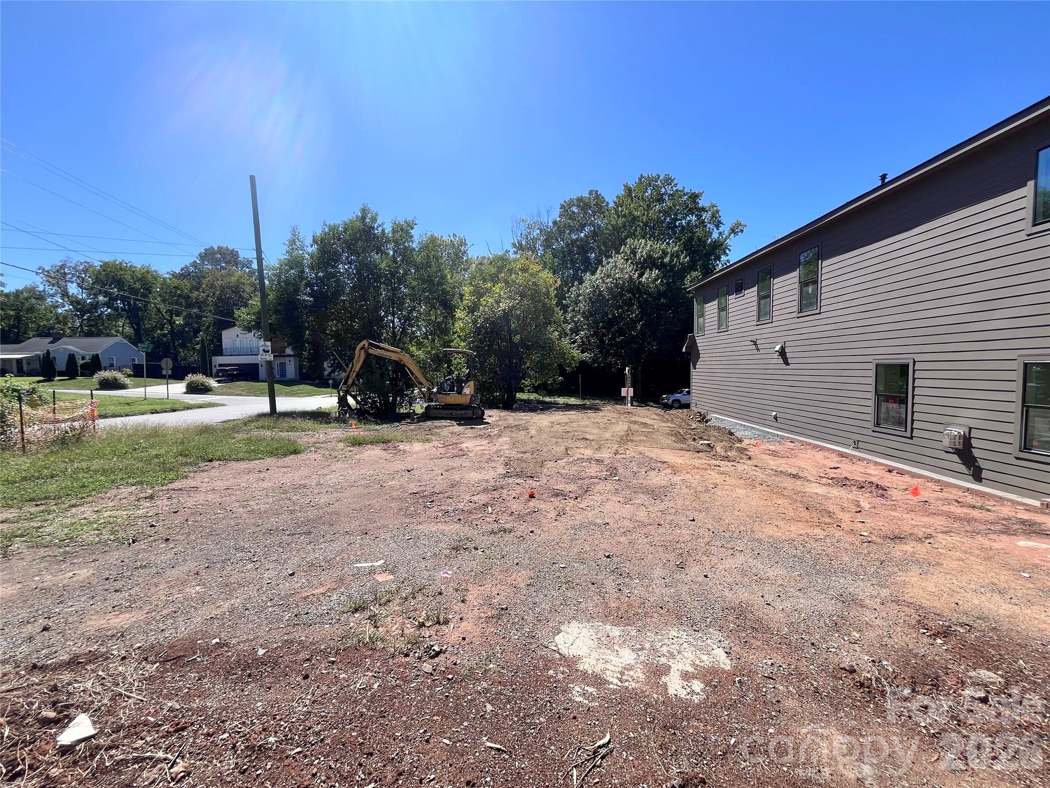 731 E 28th Street
