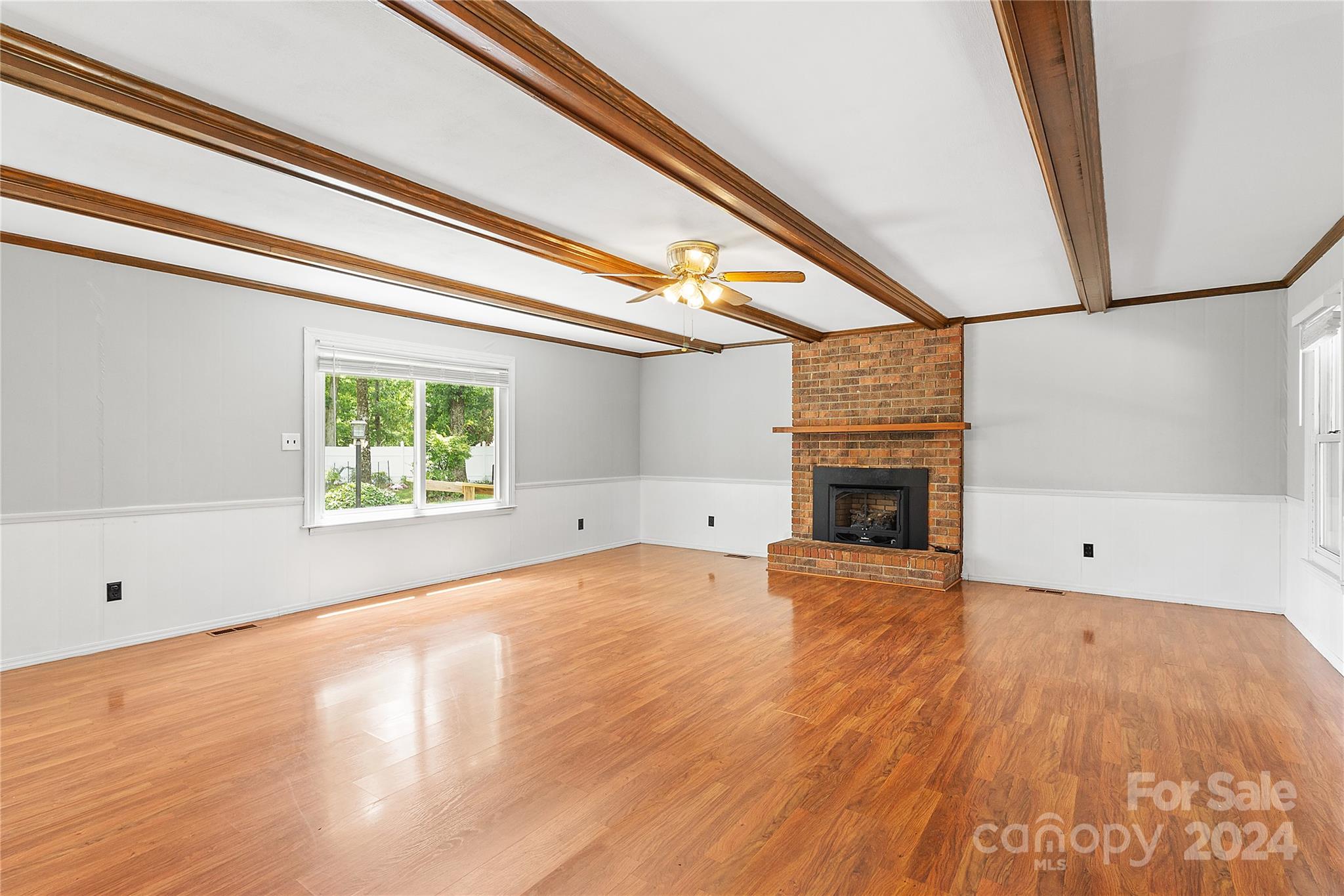 Country Club Estates - Residential