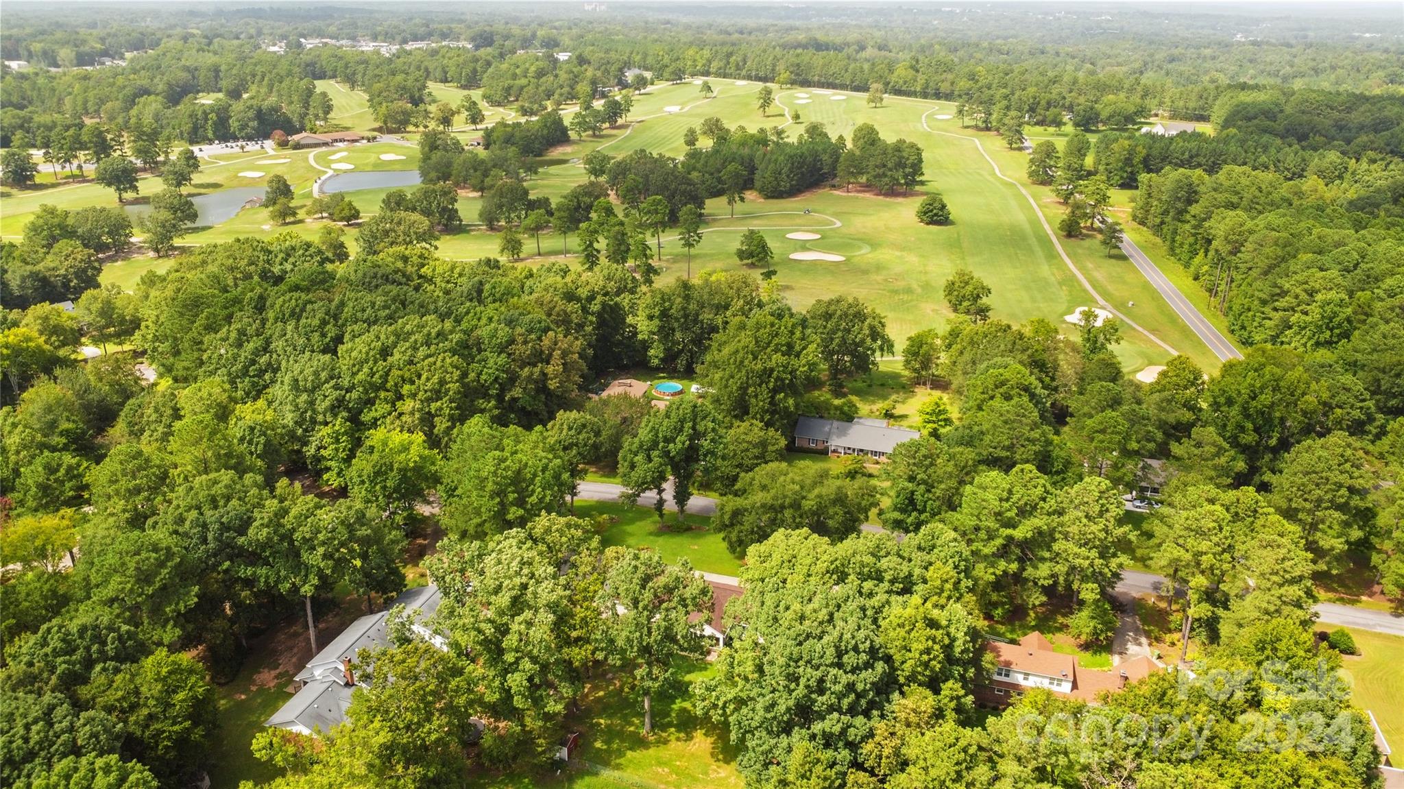 Country Club Estates - Residential