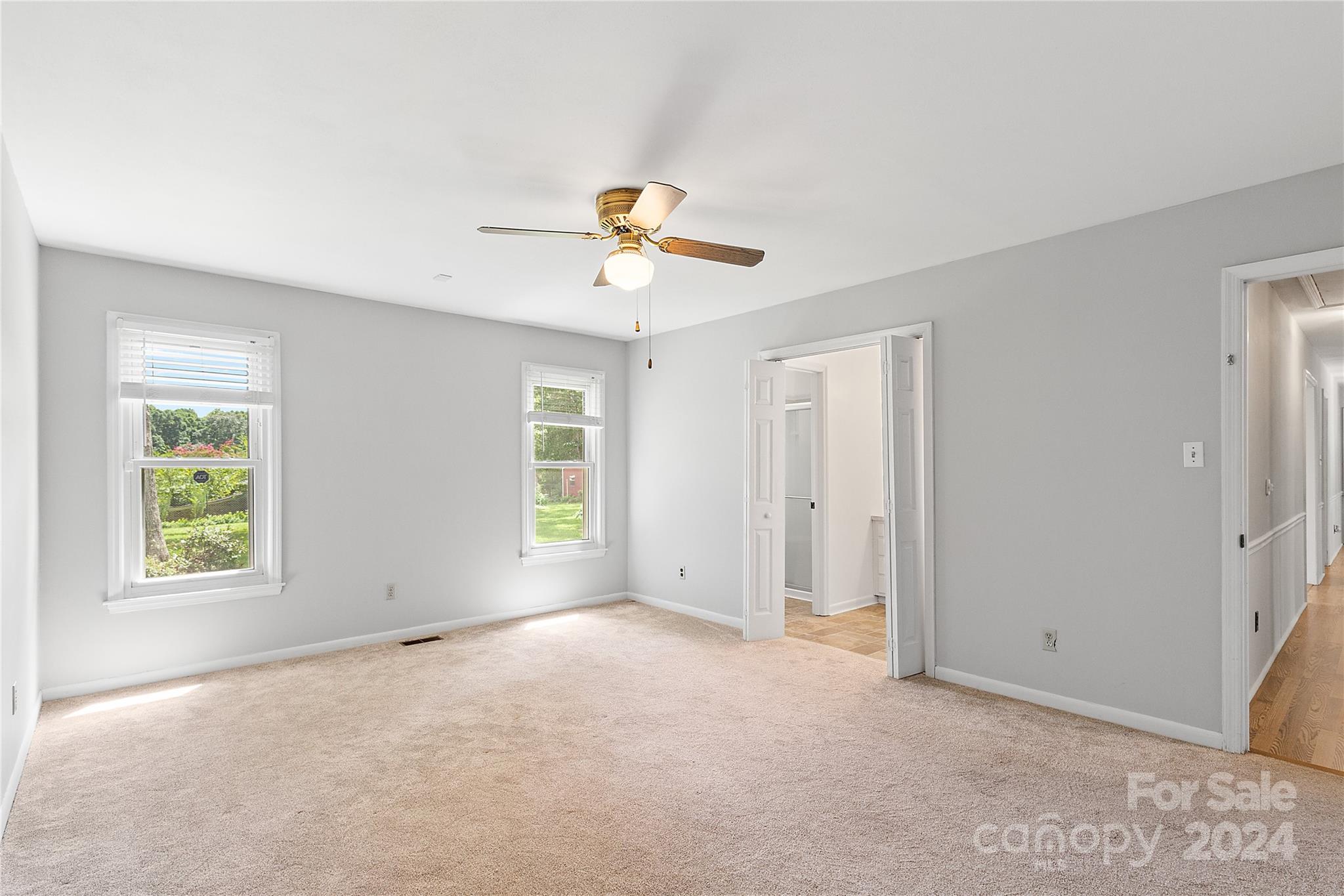 Country Club Estates - Residential