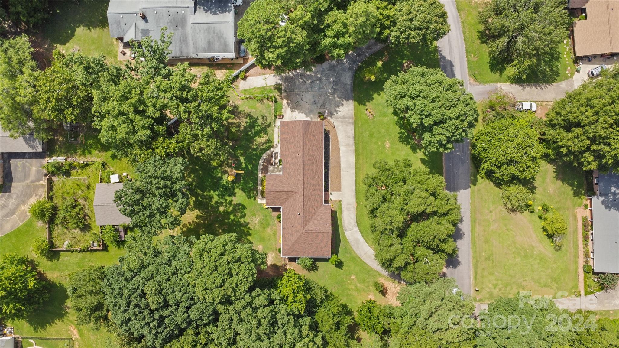 Country Club Estates - Residential