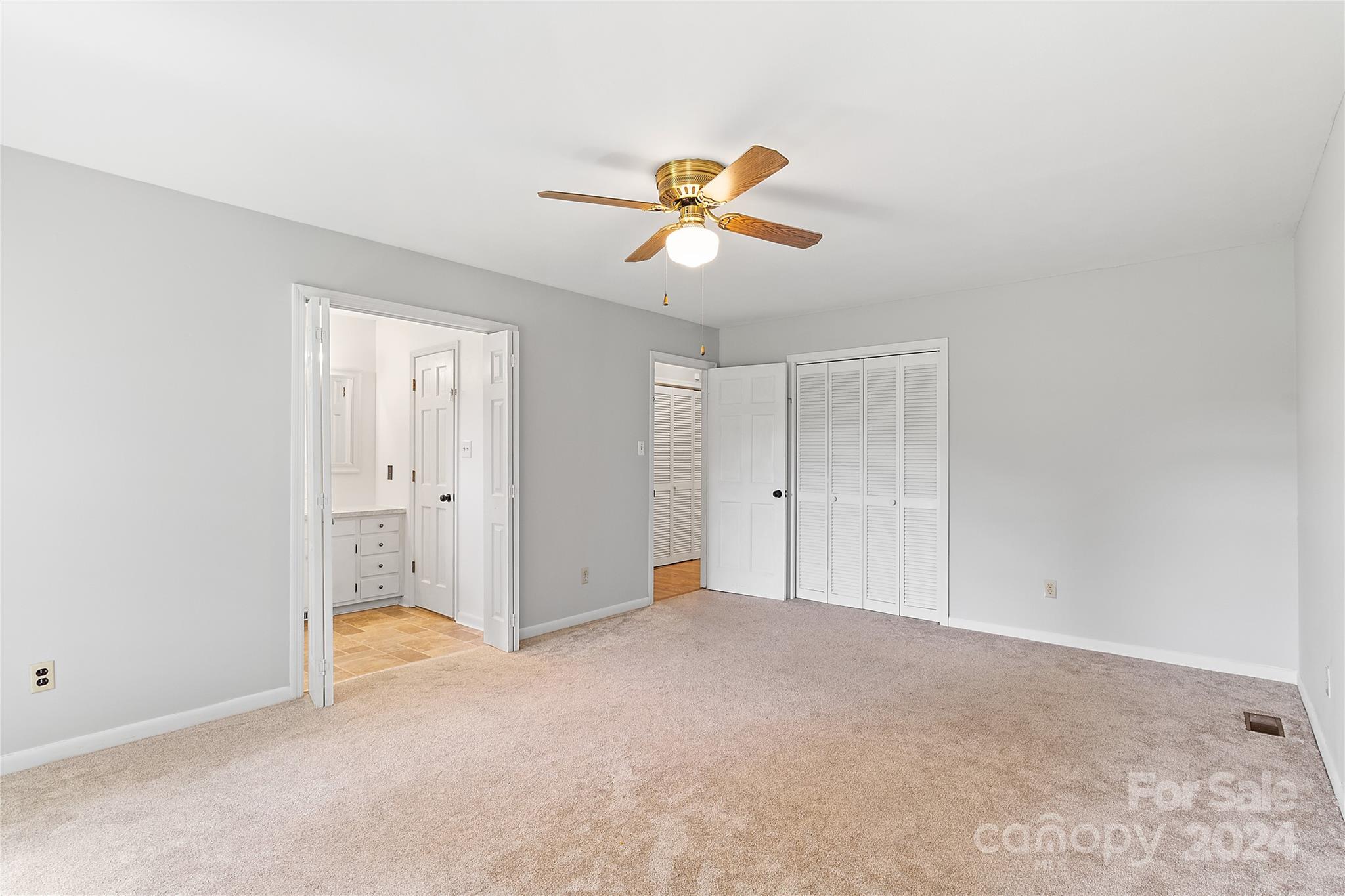 Country Club Estates - Residential