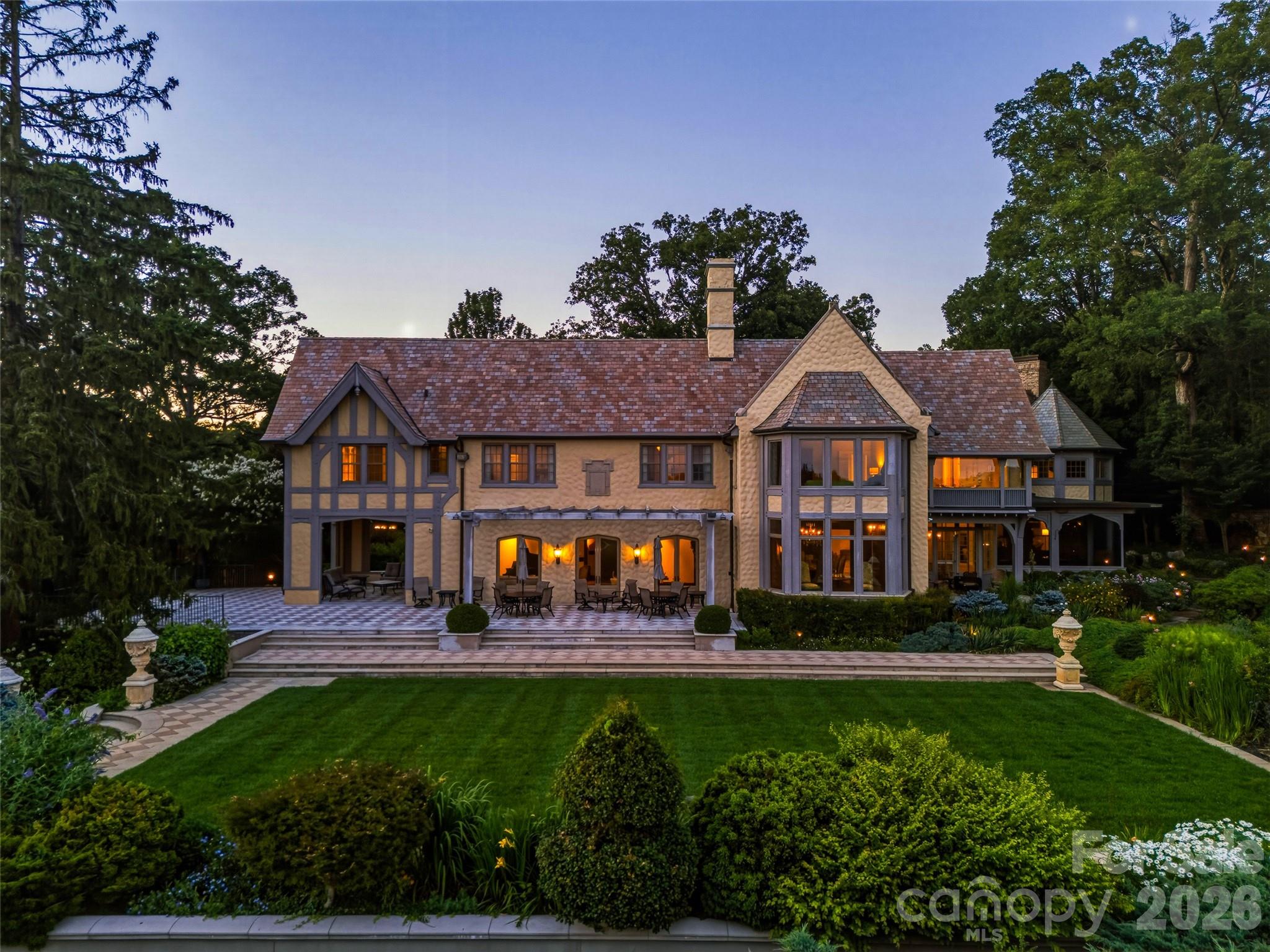 7 Stuyvesant Road