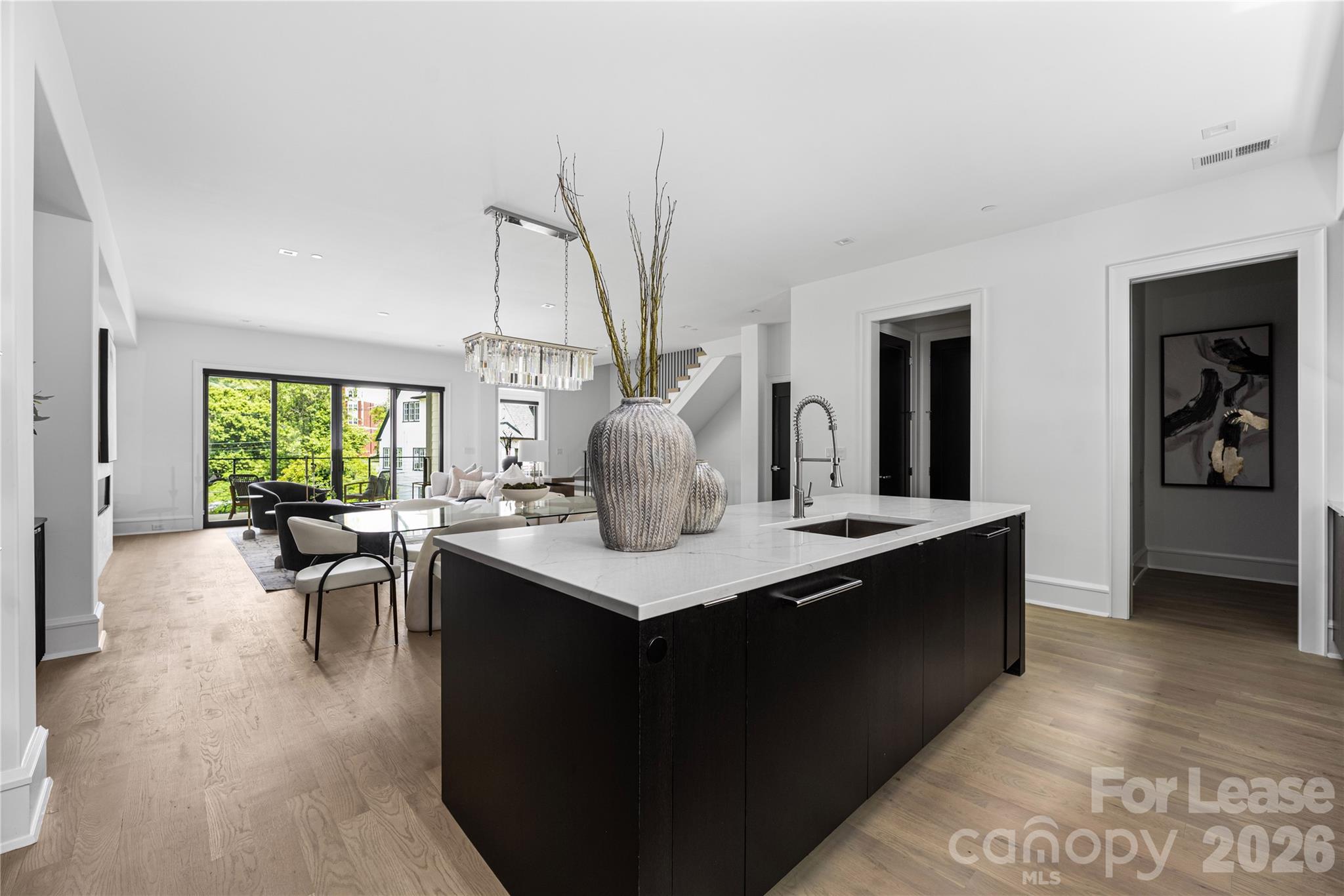 Myers Park - Residential Lease