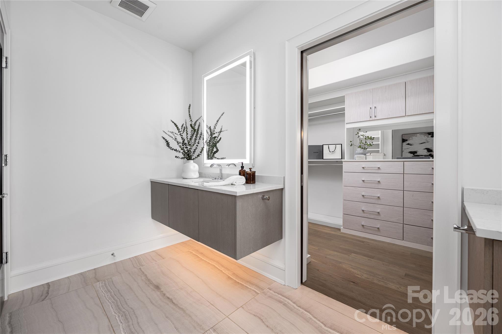 Myers Park - Residential Lease