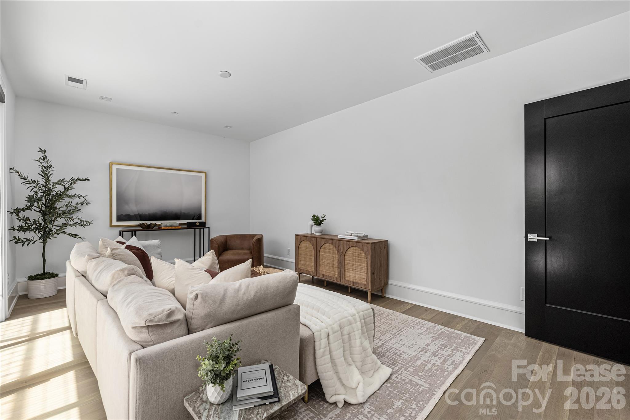 Myers Park - Residential Lease