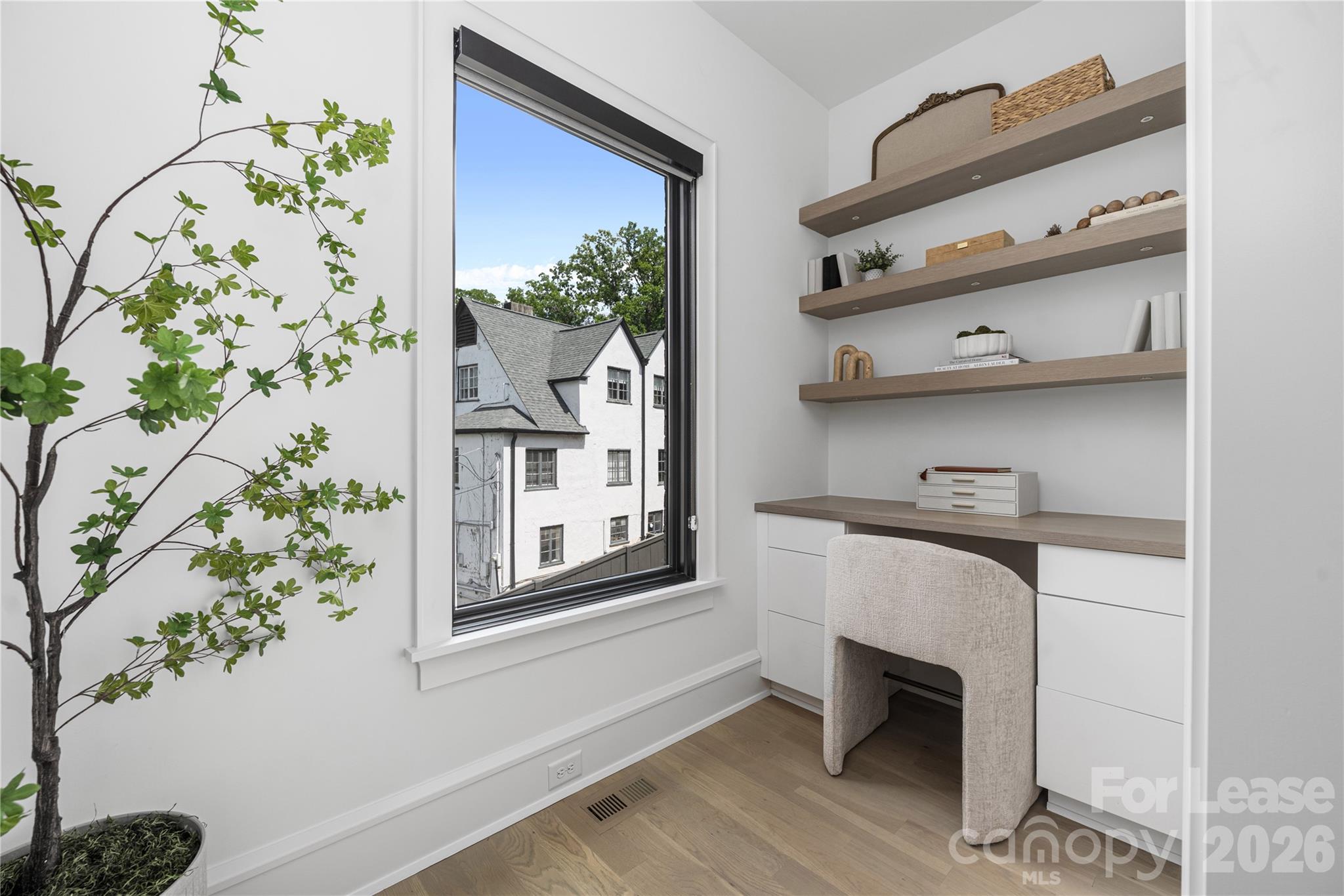 Myers Park - Residential Lease