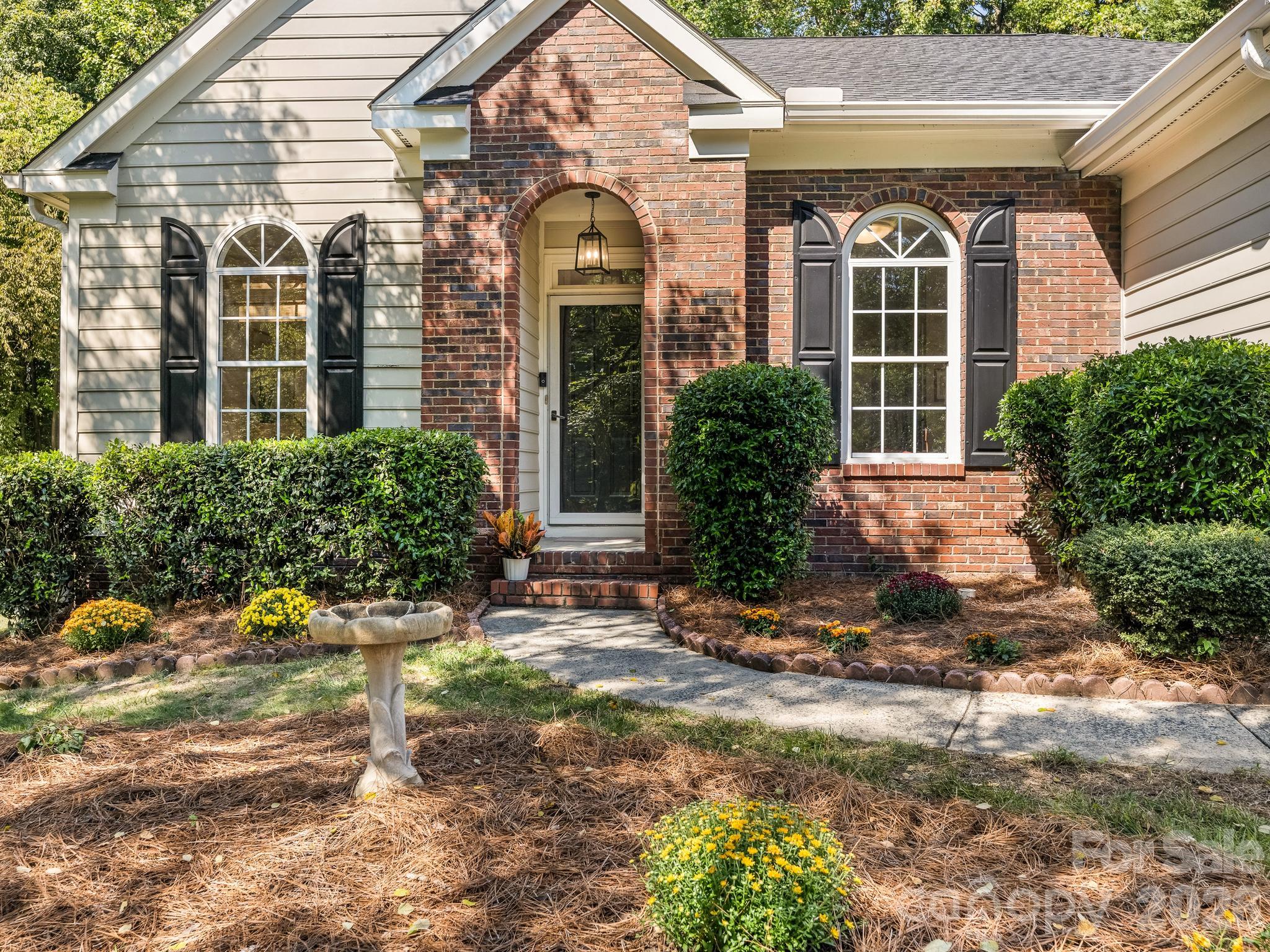 4415 Highcroft Lane