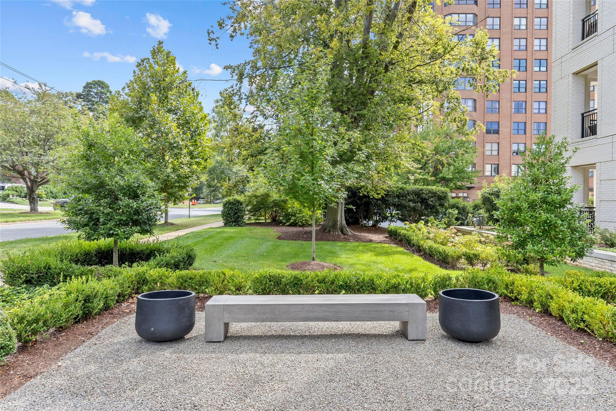 1500 Queens Road 104