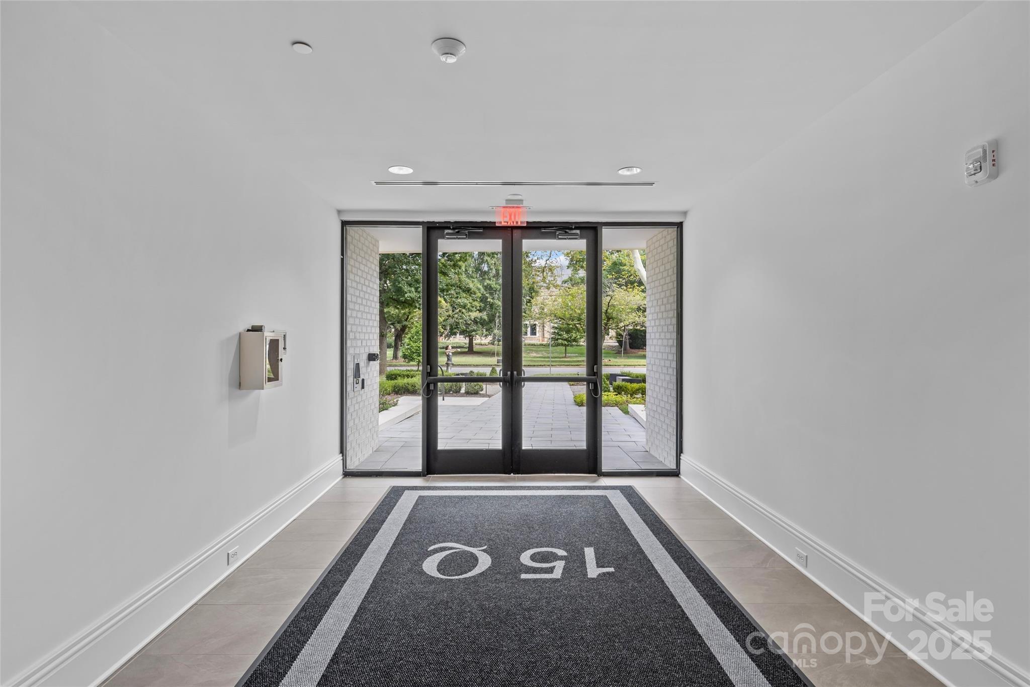 1500 Queens Road 104