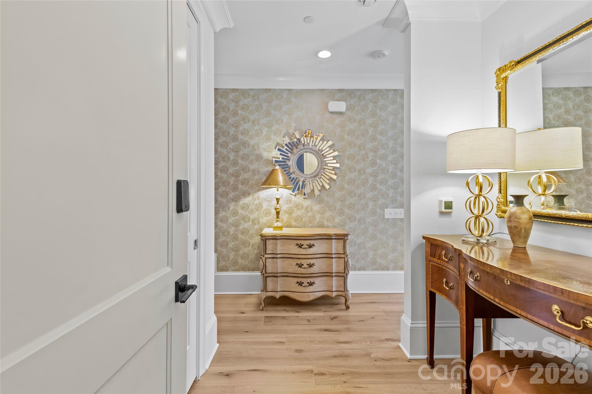 1500 Queens Road 104