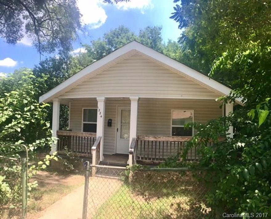 Cozy 2 bedroom and 1 bathroom home available now for immediate rent! Hardwood great you in living room and continue into each bedroom. Tile in full bathroom. Kitchen has all major appliances included. Large front porch and backyard, perfect for entertaining.