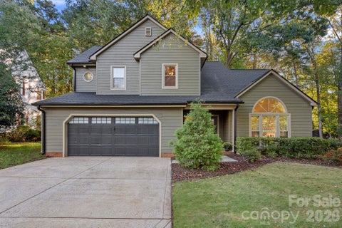 Photo of 135 Southhaven Drive, Mooresville, NC 28117 (MLS # 4435774)