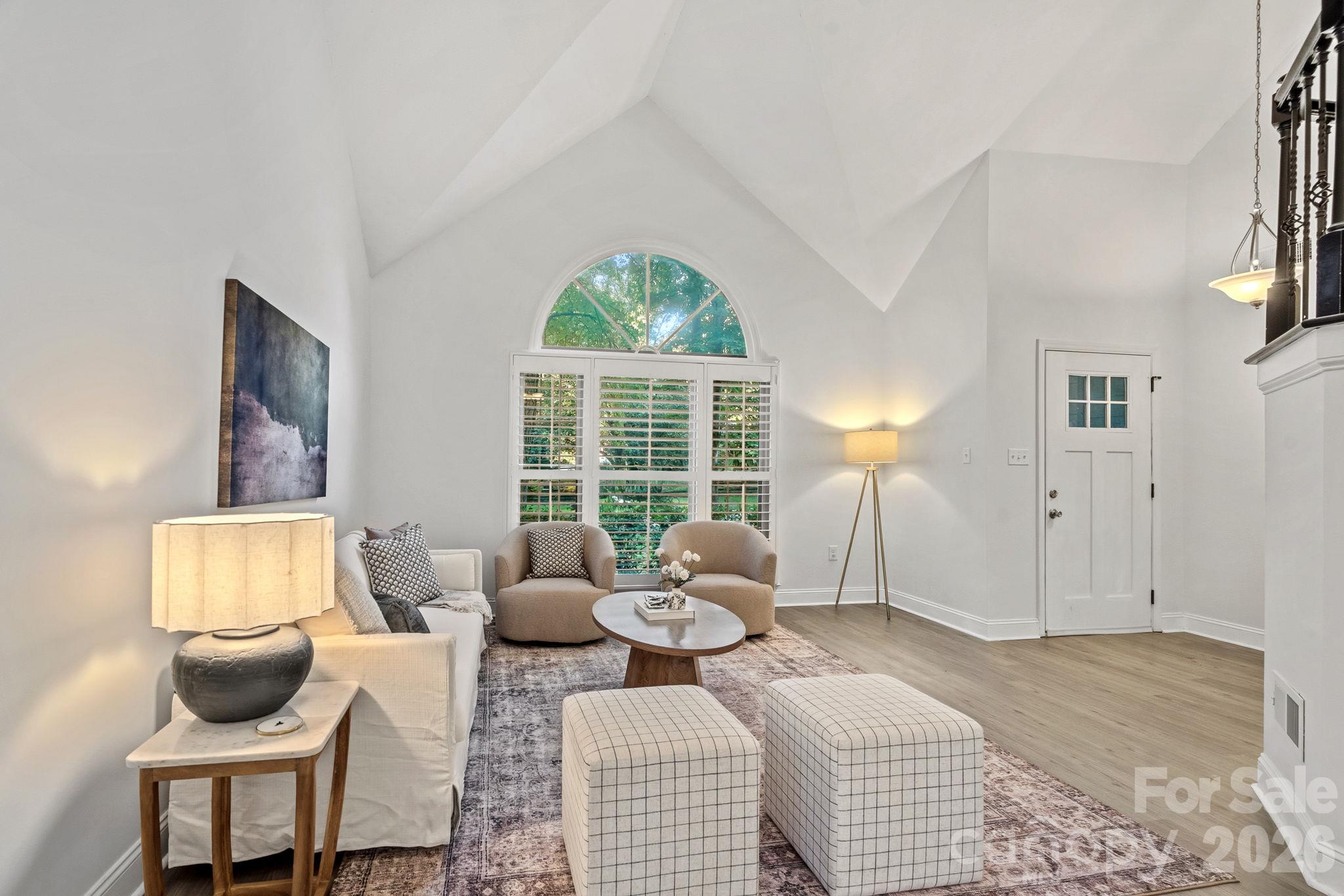 135 Southhaven Drive