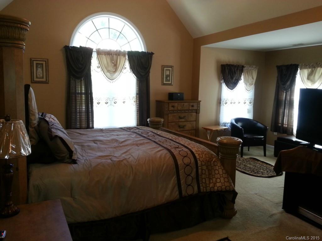 Back Creek Forest - Residential