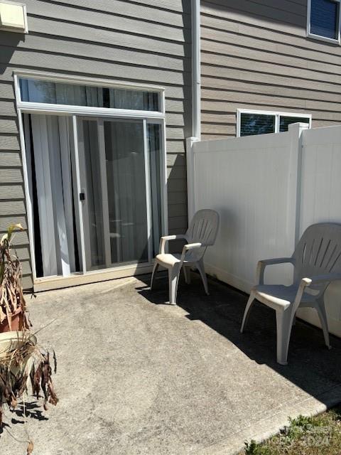 The Enclave at Davis Lake - Residential