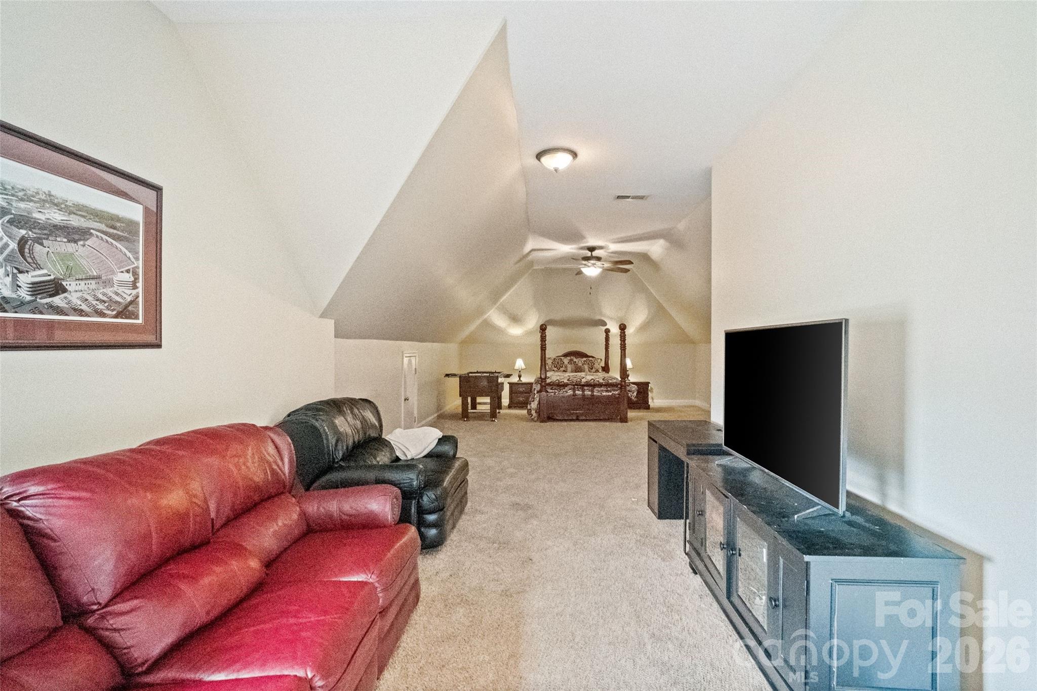 Country Club Estates - Residential