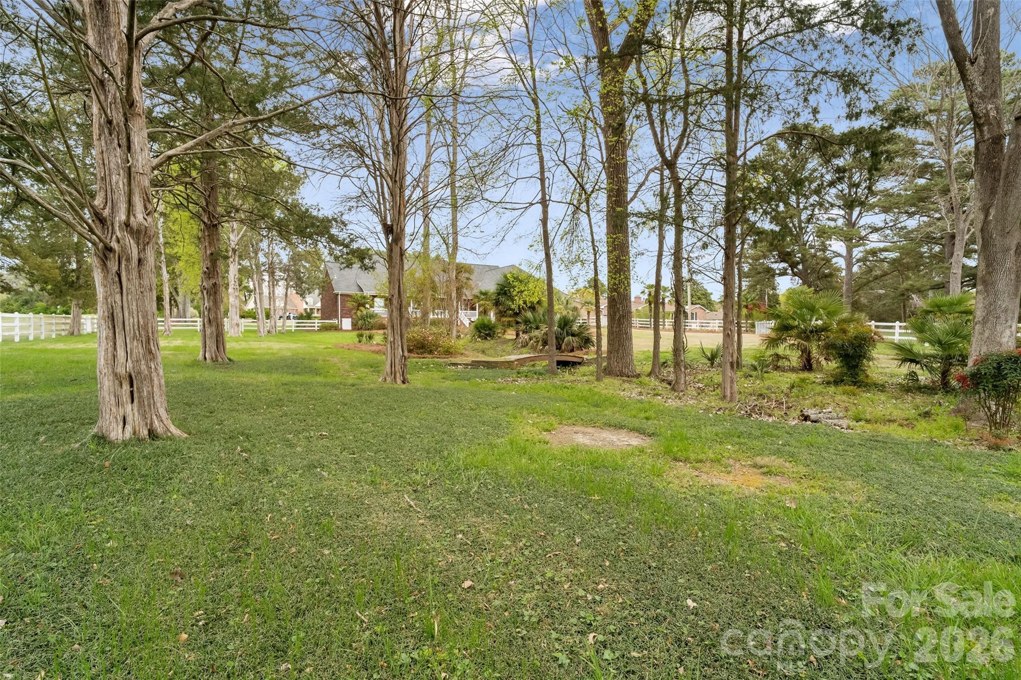 Country Club Estates - Residential