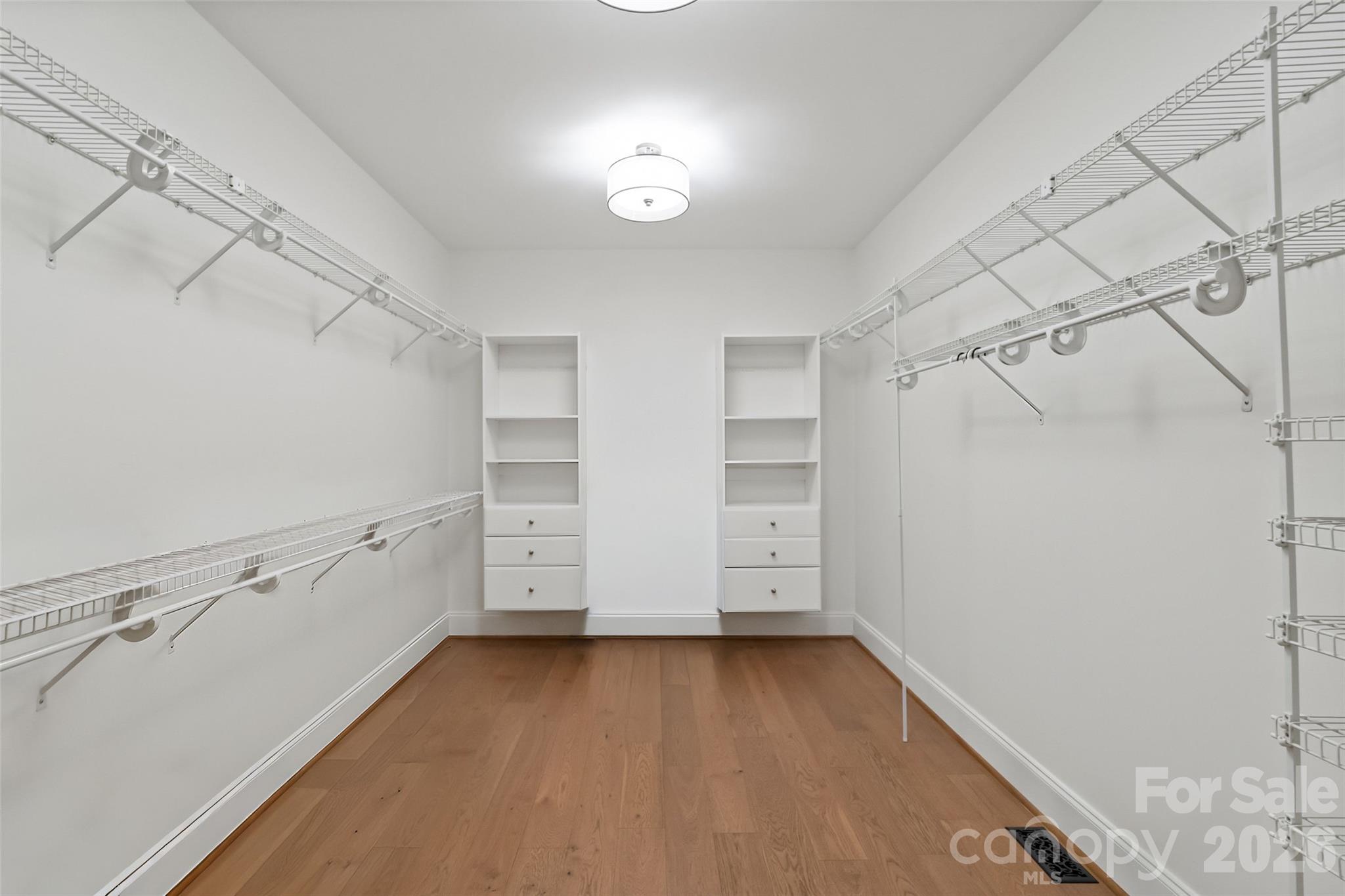 Country Club Estates - Residential