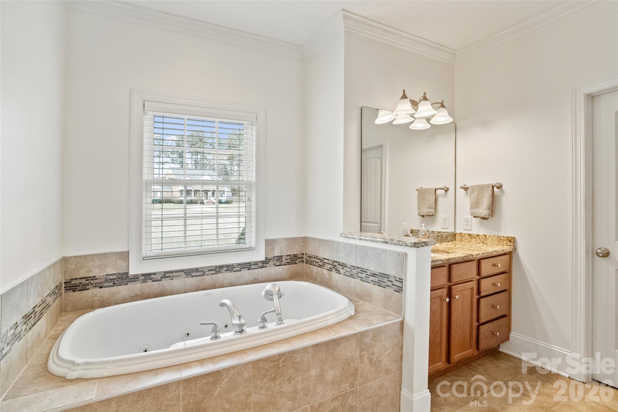 Country Club Estates - Residential