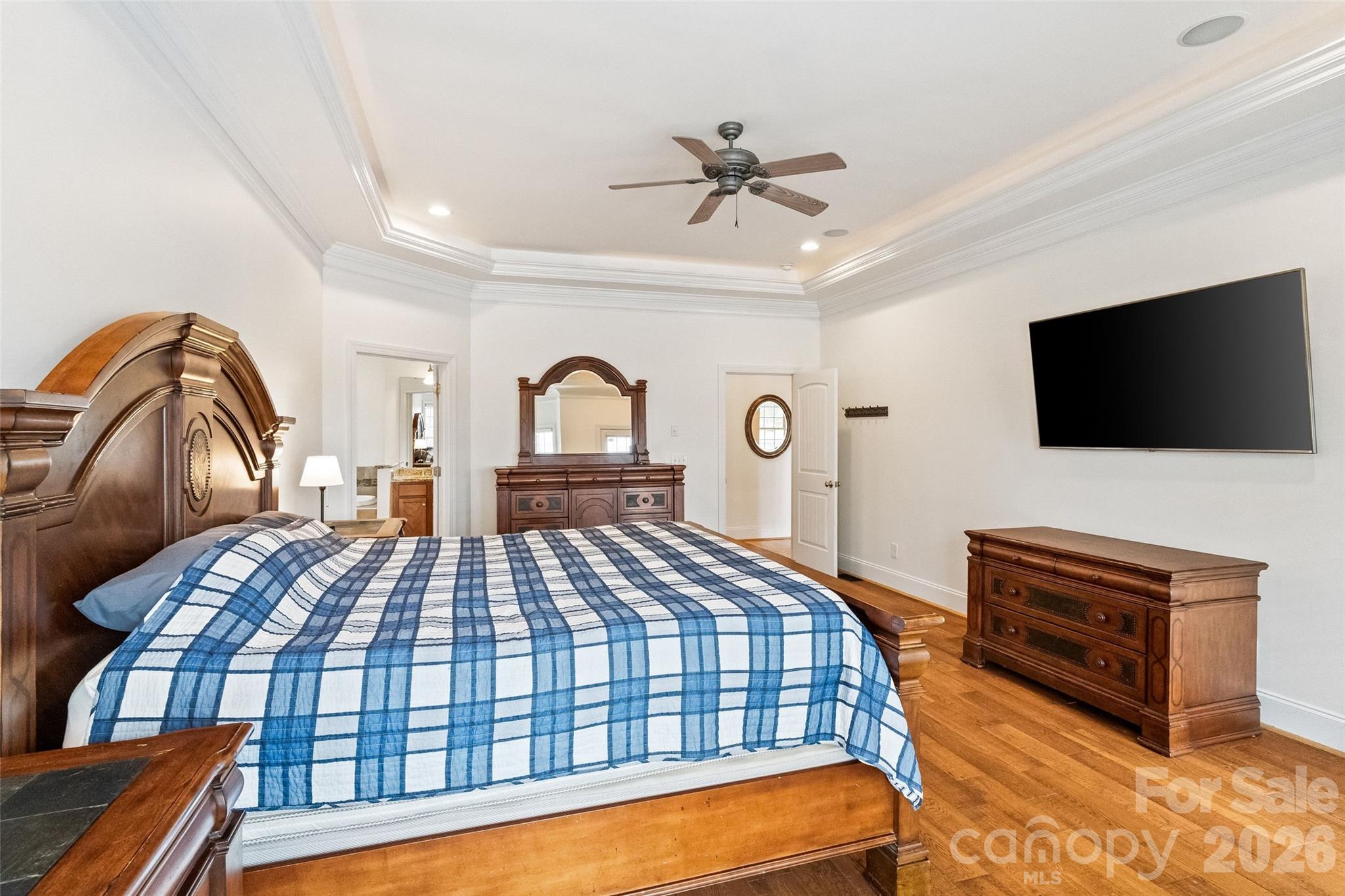 Country Club Estates - Residential