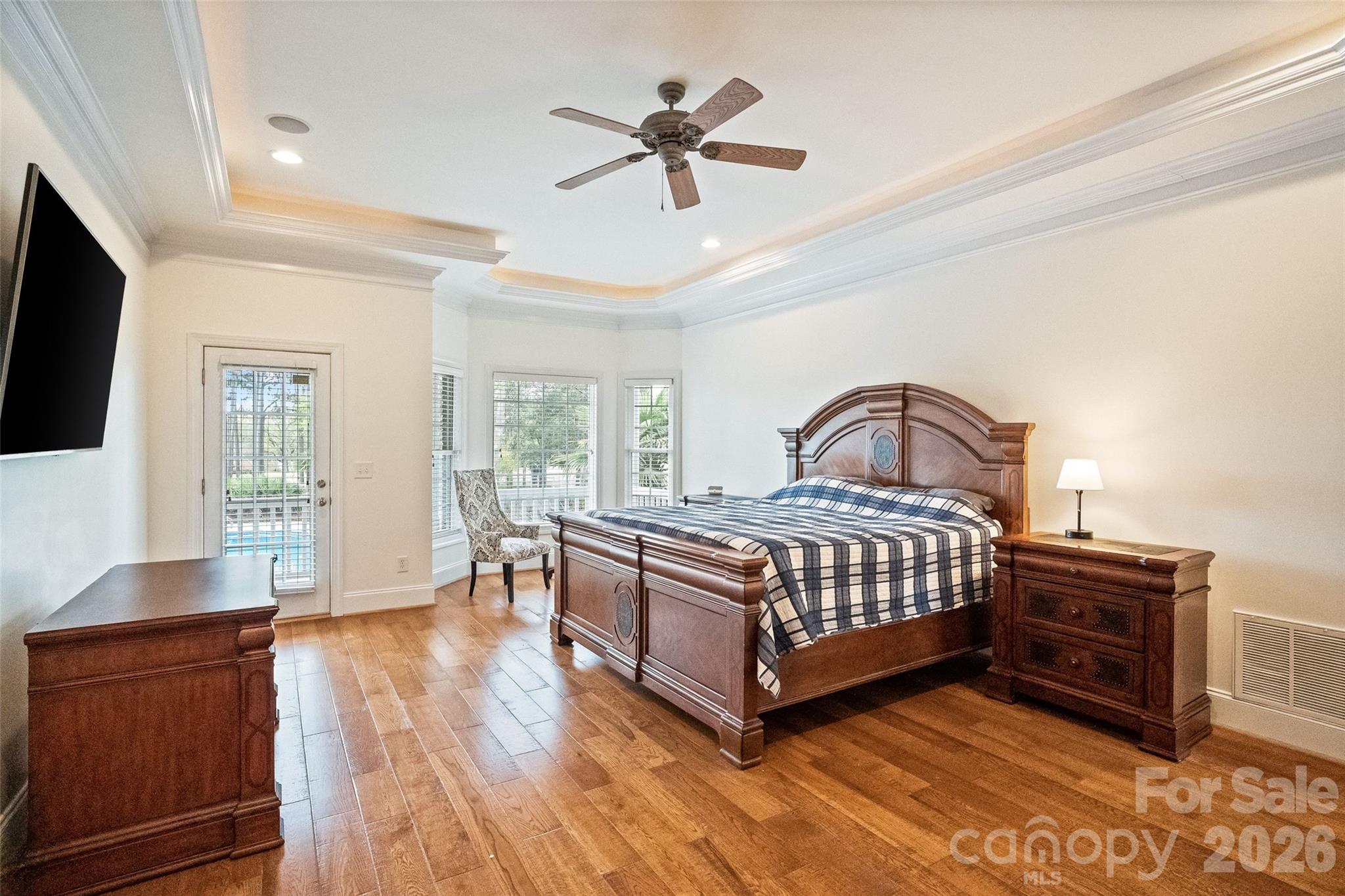 Country Club Estates - Residential