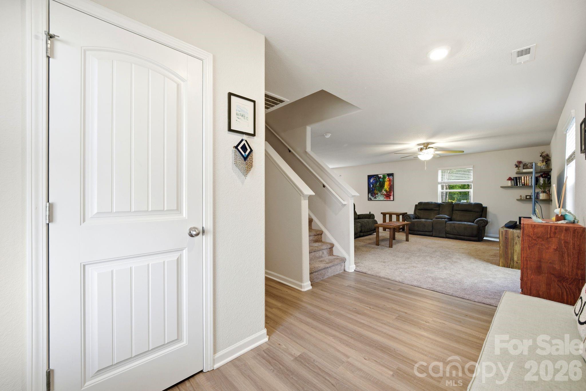 565 Hawley Street