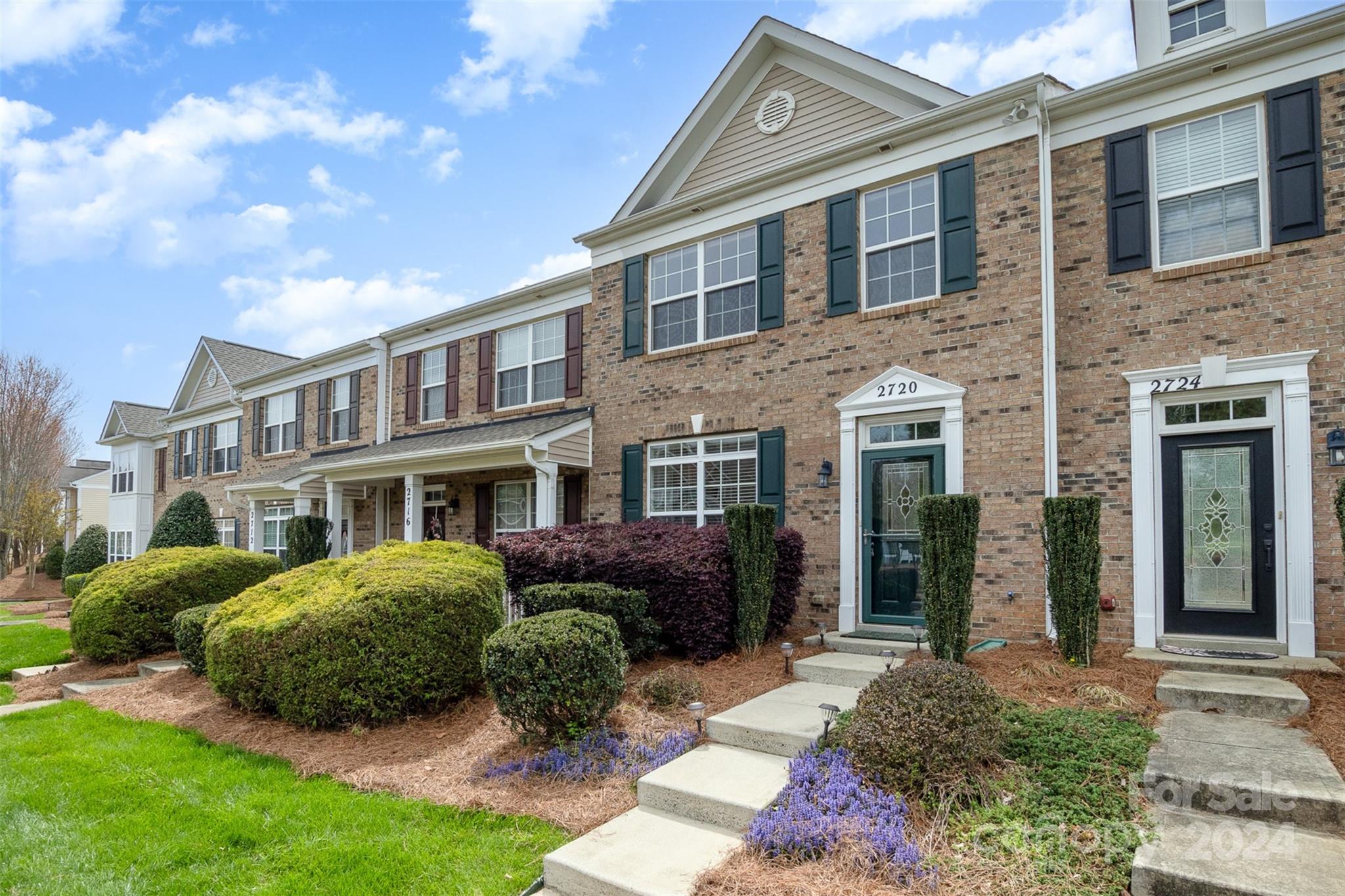 Almond Glen - Residential