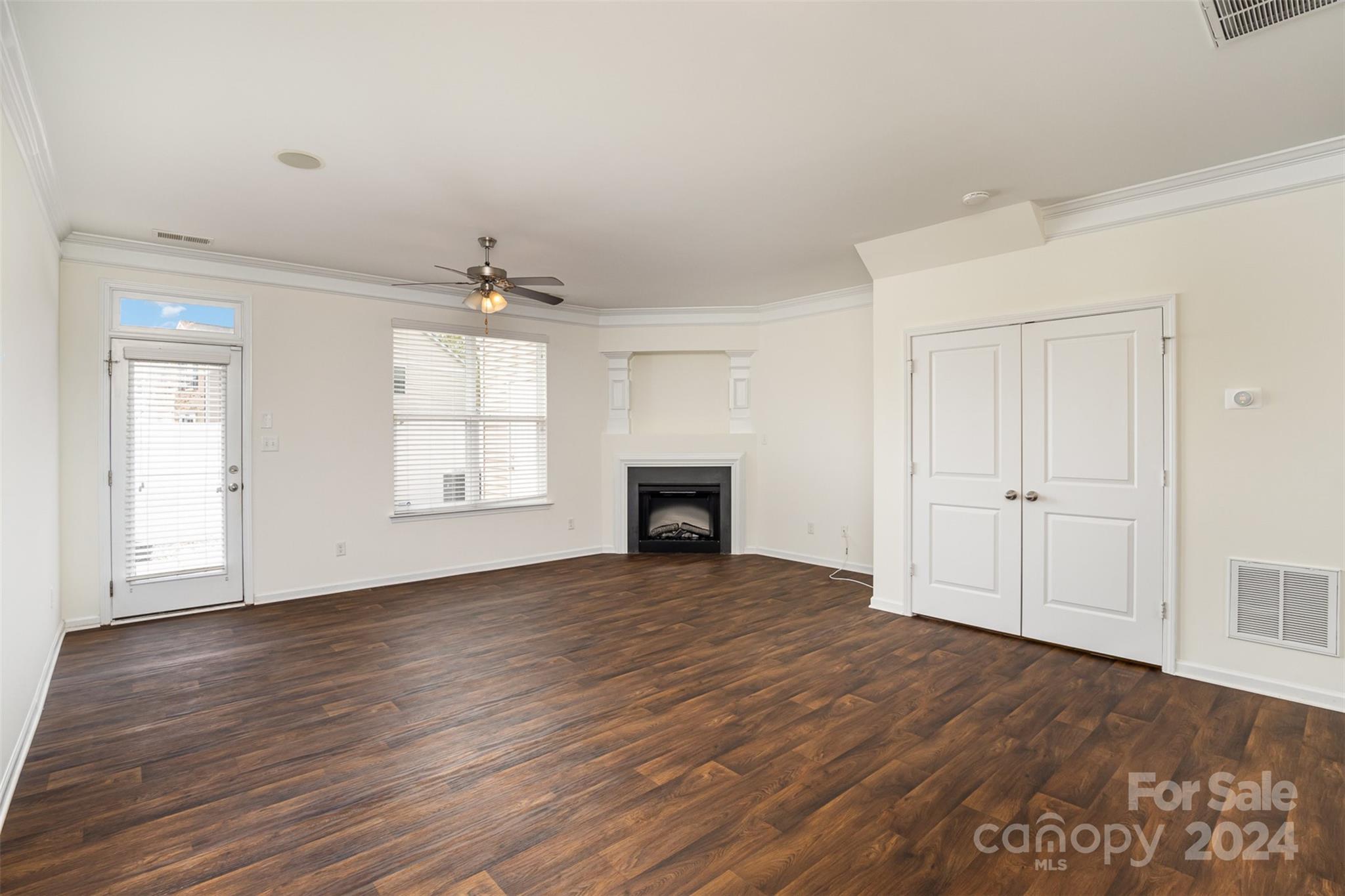 Almond Glen - Residential