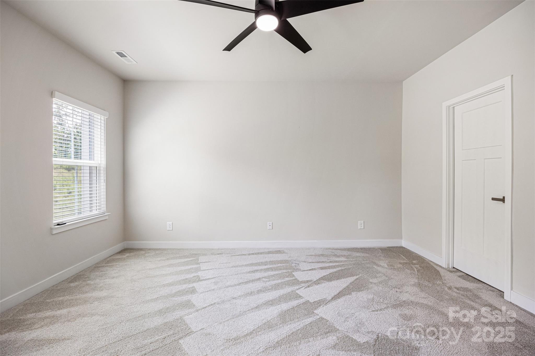 Trinity Townes - Residential