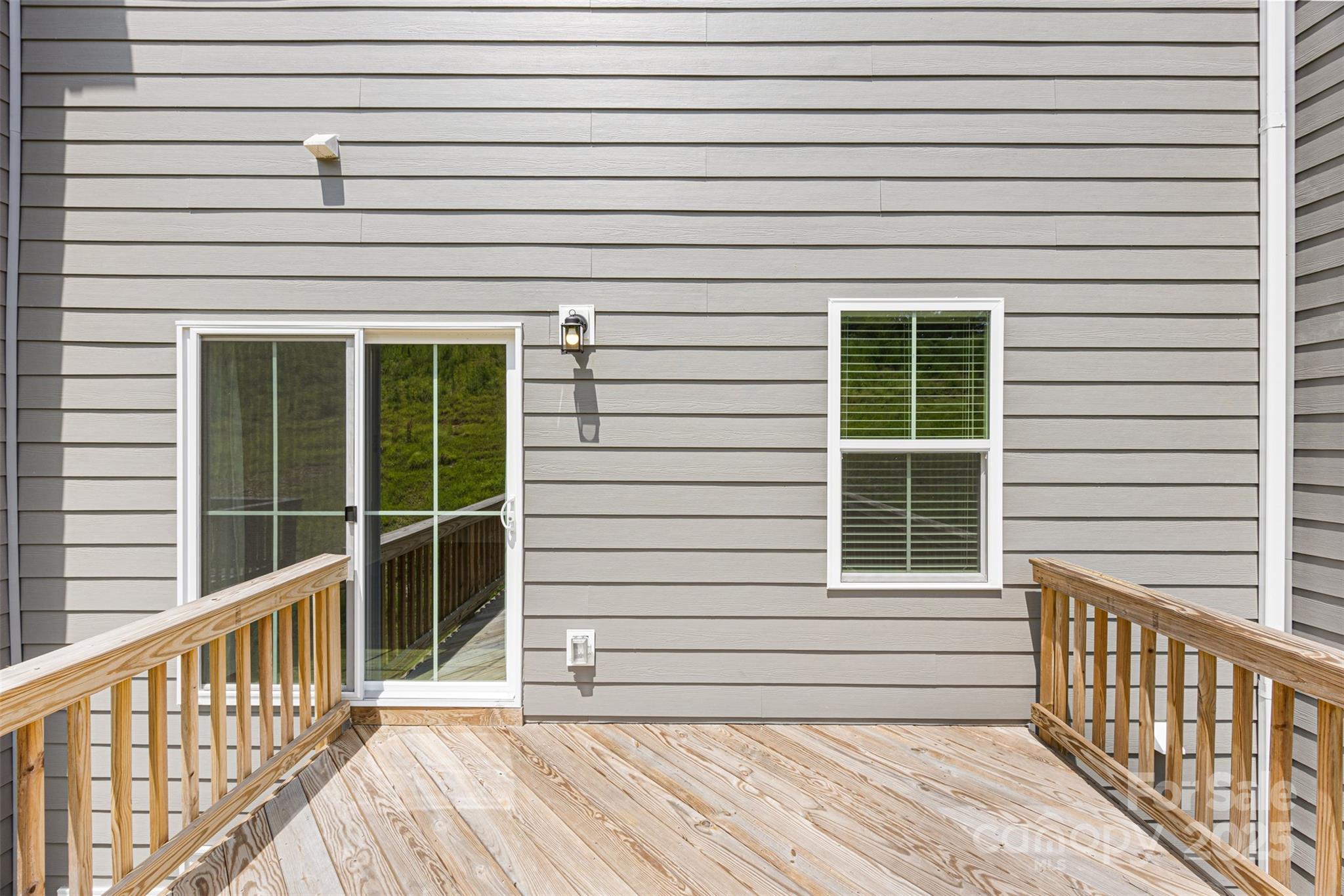 Trinity Townes - Residential