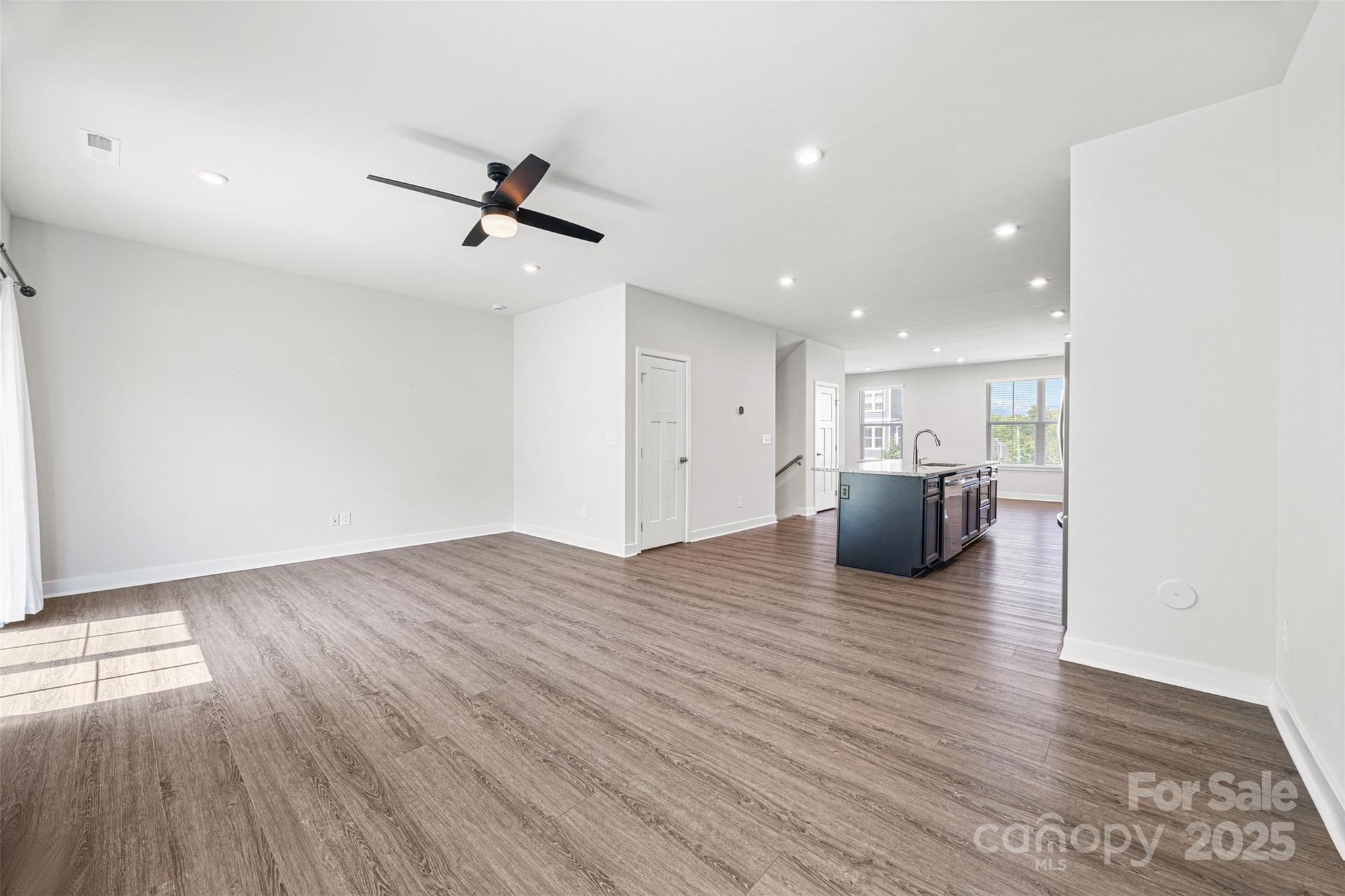 Trinity Townes - Residential