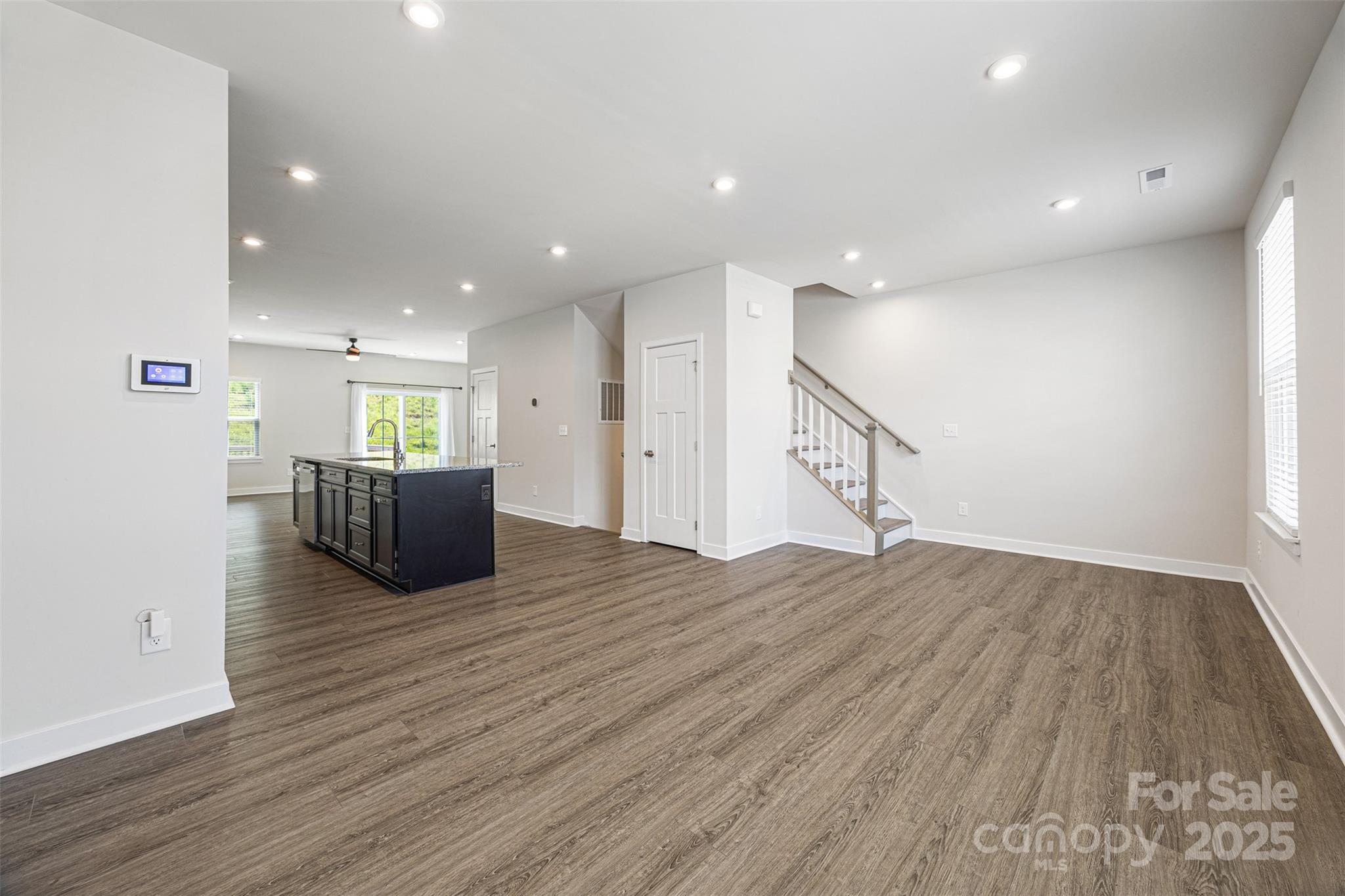 Trinity Townes - Residential