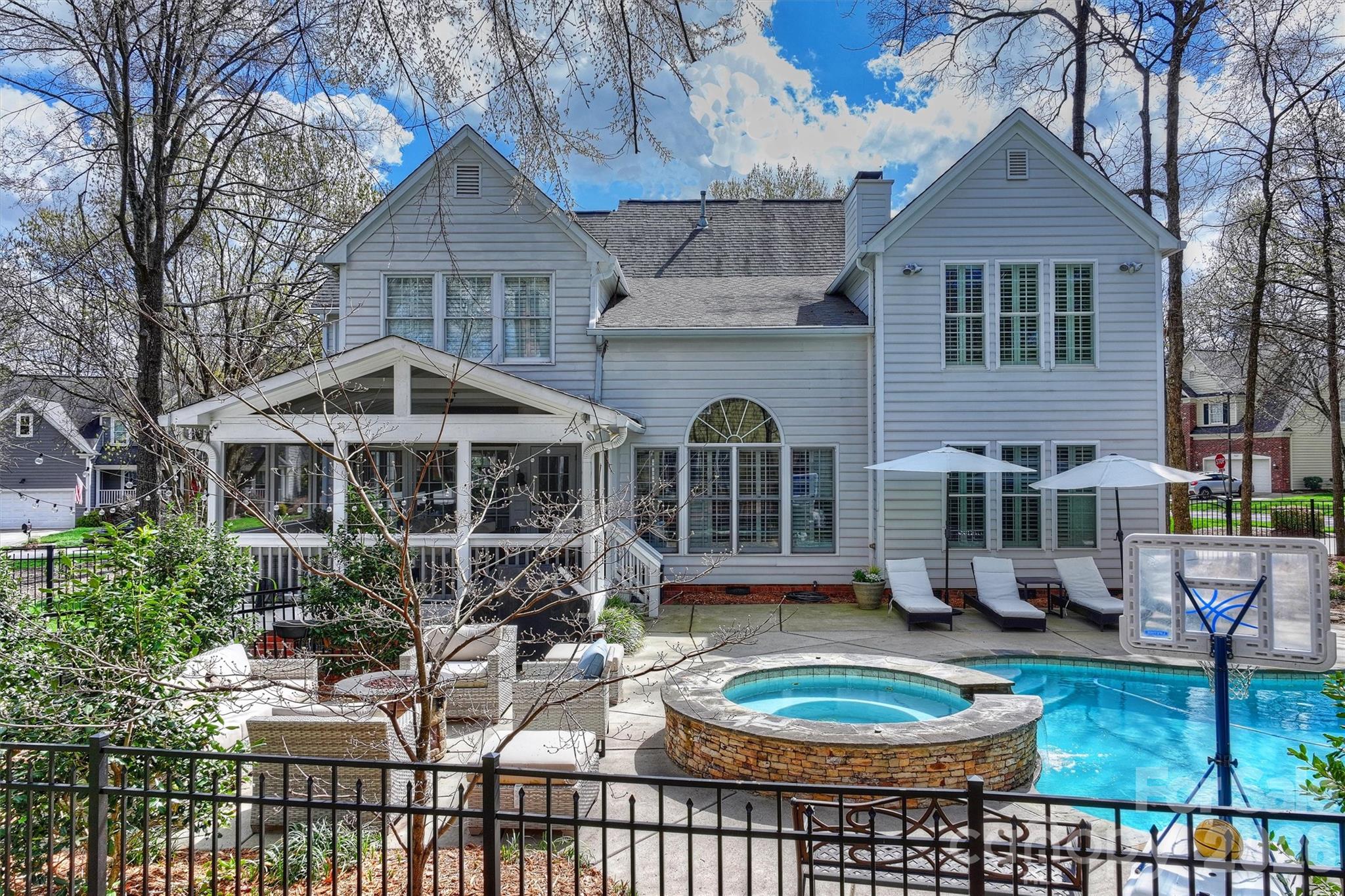 Highland Creek - Residential