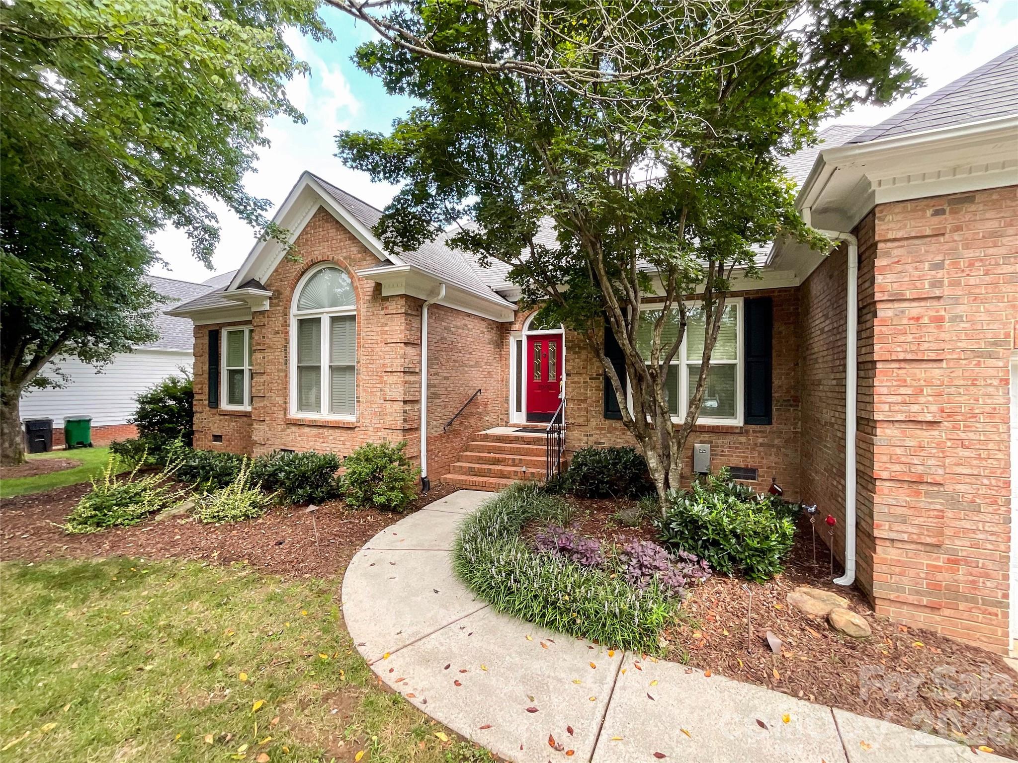 7000 Royce Court