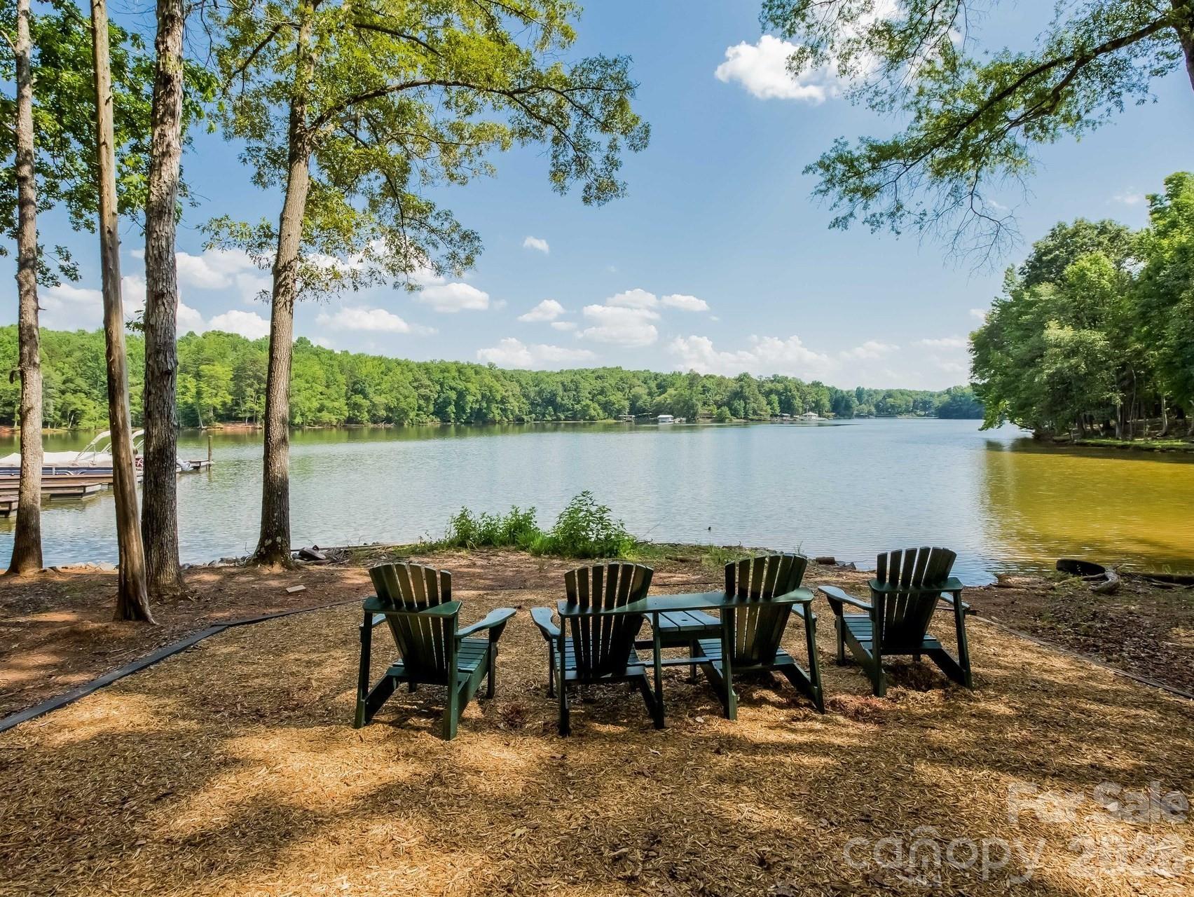 The Vineyards on Lake Wylie - Residential