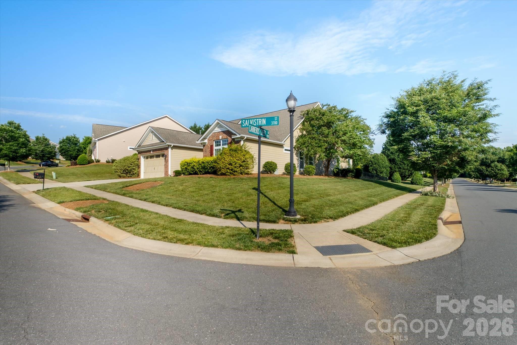 The Vineyards on Lake Wylie - Residential