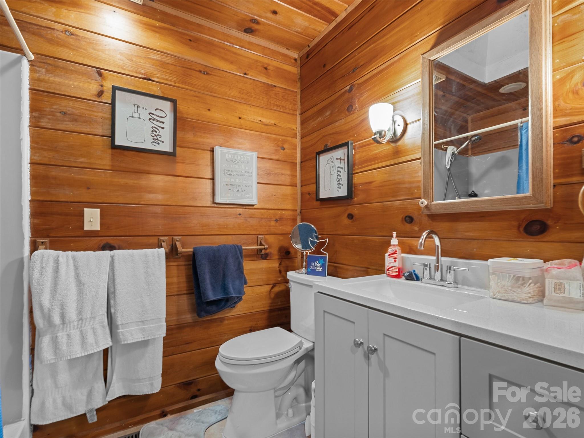 Country Club Cove Estates - Residential