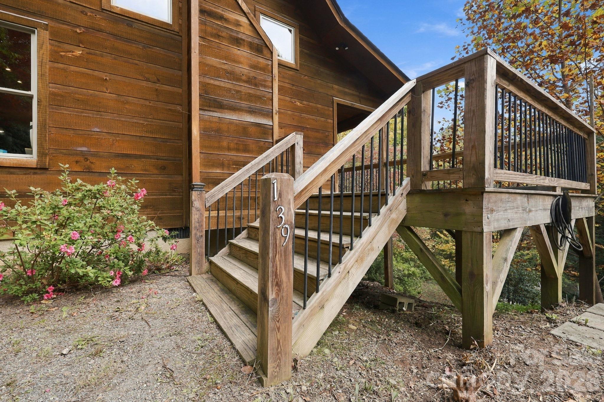 139 Lakey Gap Acres None