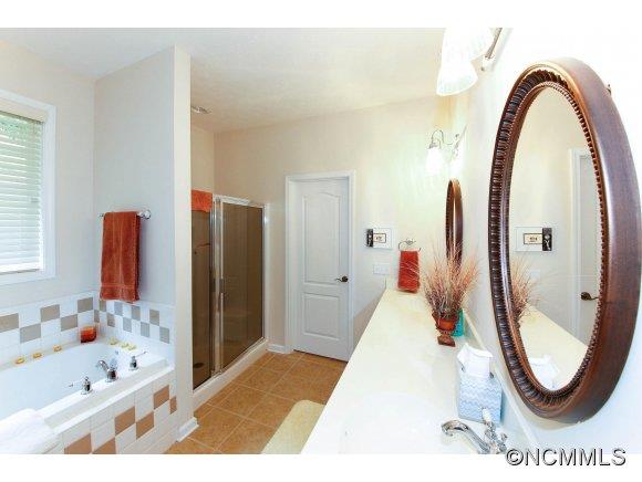 Jonathan Creek Estates - Residential