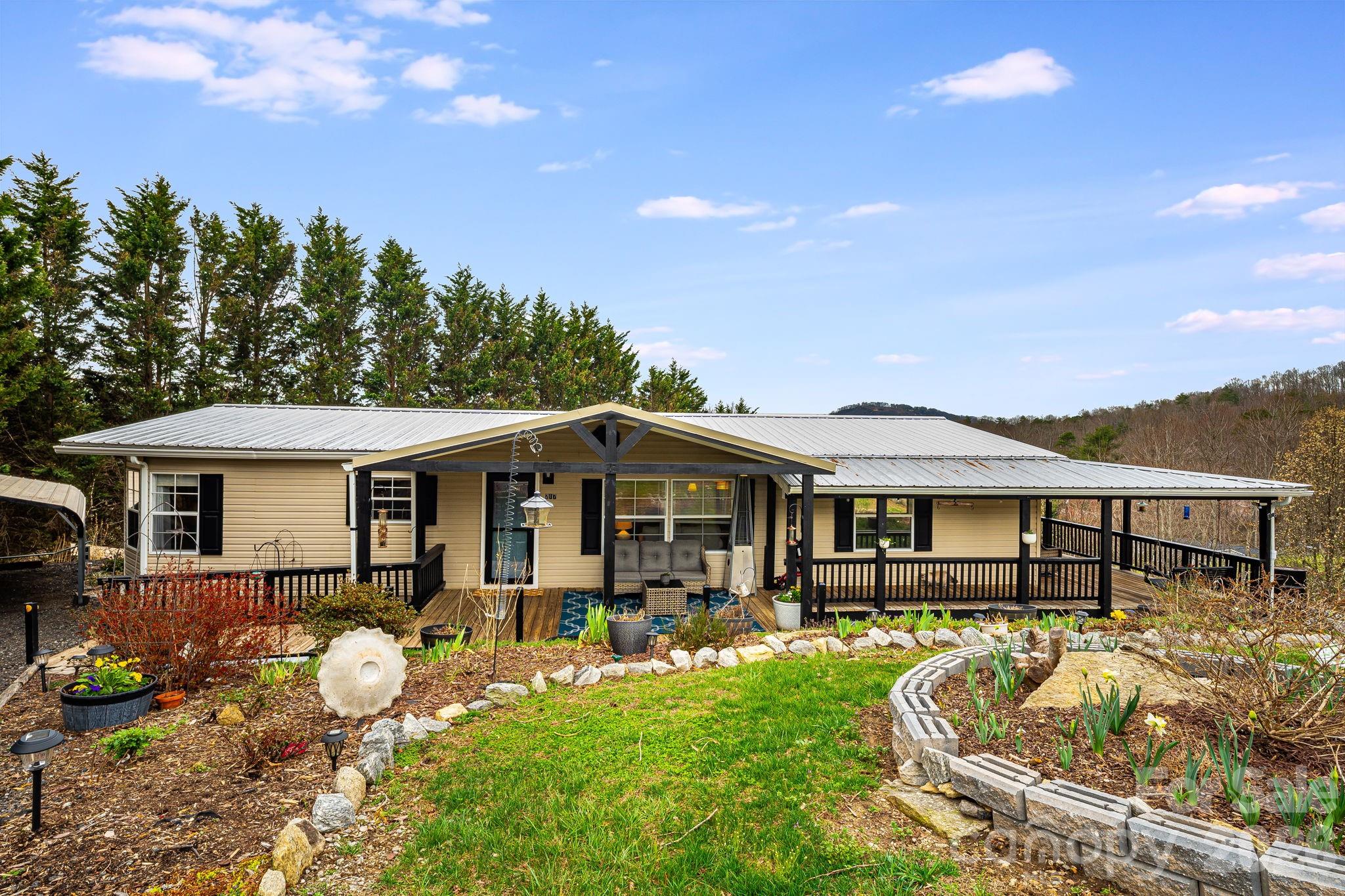 217 Sandy Creek Court