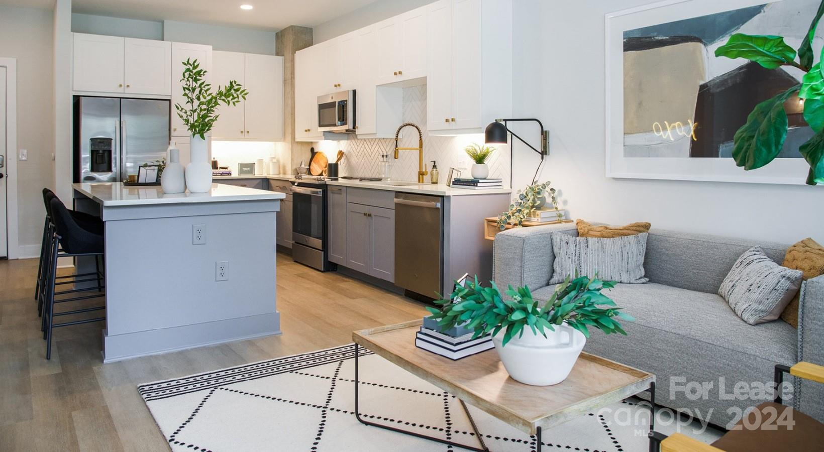 Charlotte, North Carolina 28217, United States, 2 Bedrooms Bedrooms, ,2 BathroomsBathrooms,Residential,Active,40046